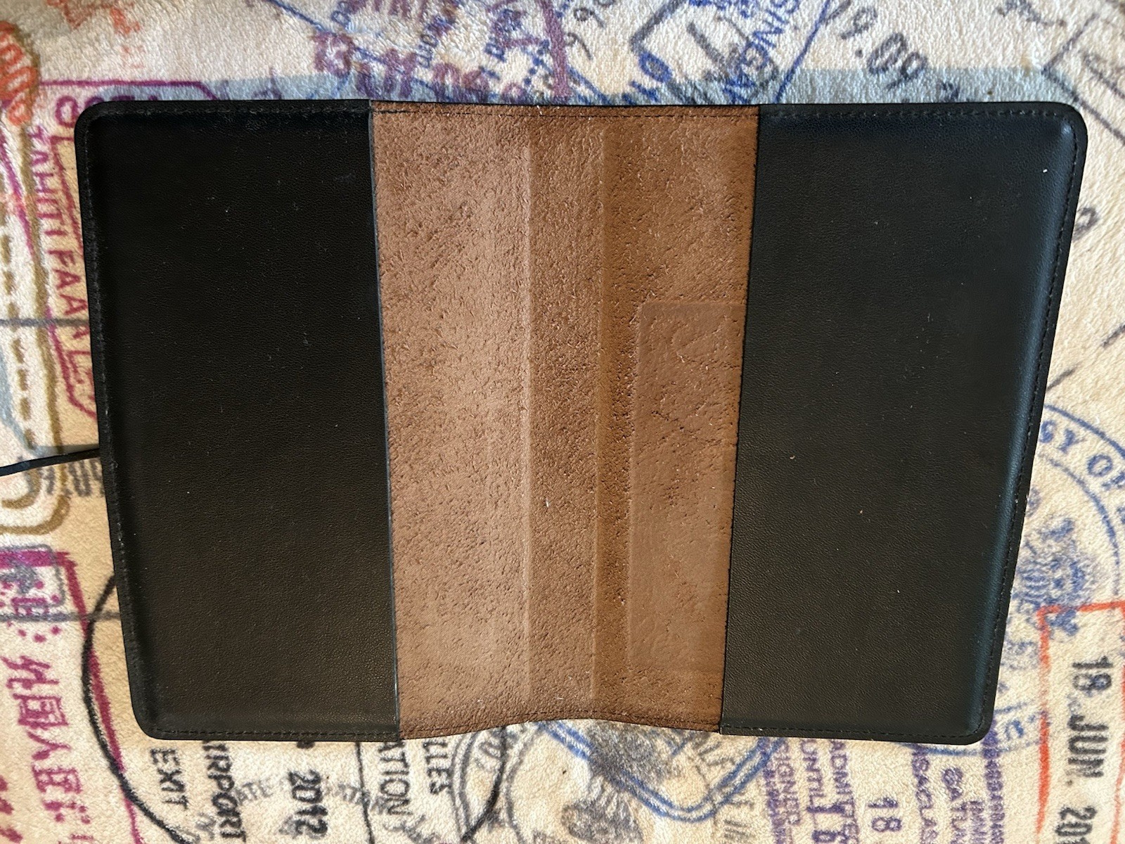 Oberon Design Leather 6″ x 9″ Journal Cover Celtic Oak in Saddle with Blank Book