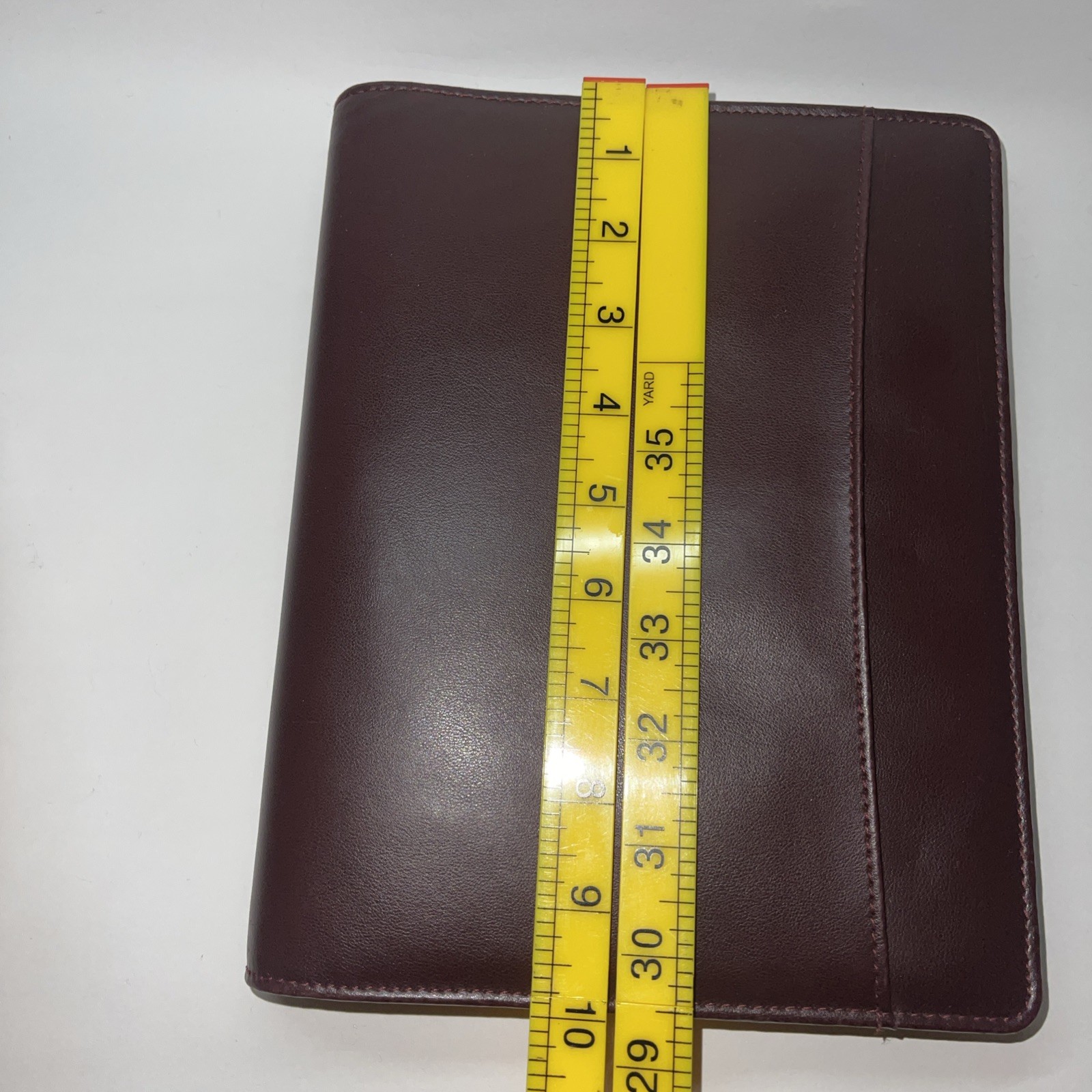 Lot Of 2 Dayrunner Burgundy/Brown Planners 8×10”🍀 Zip Around With Some Inserts