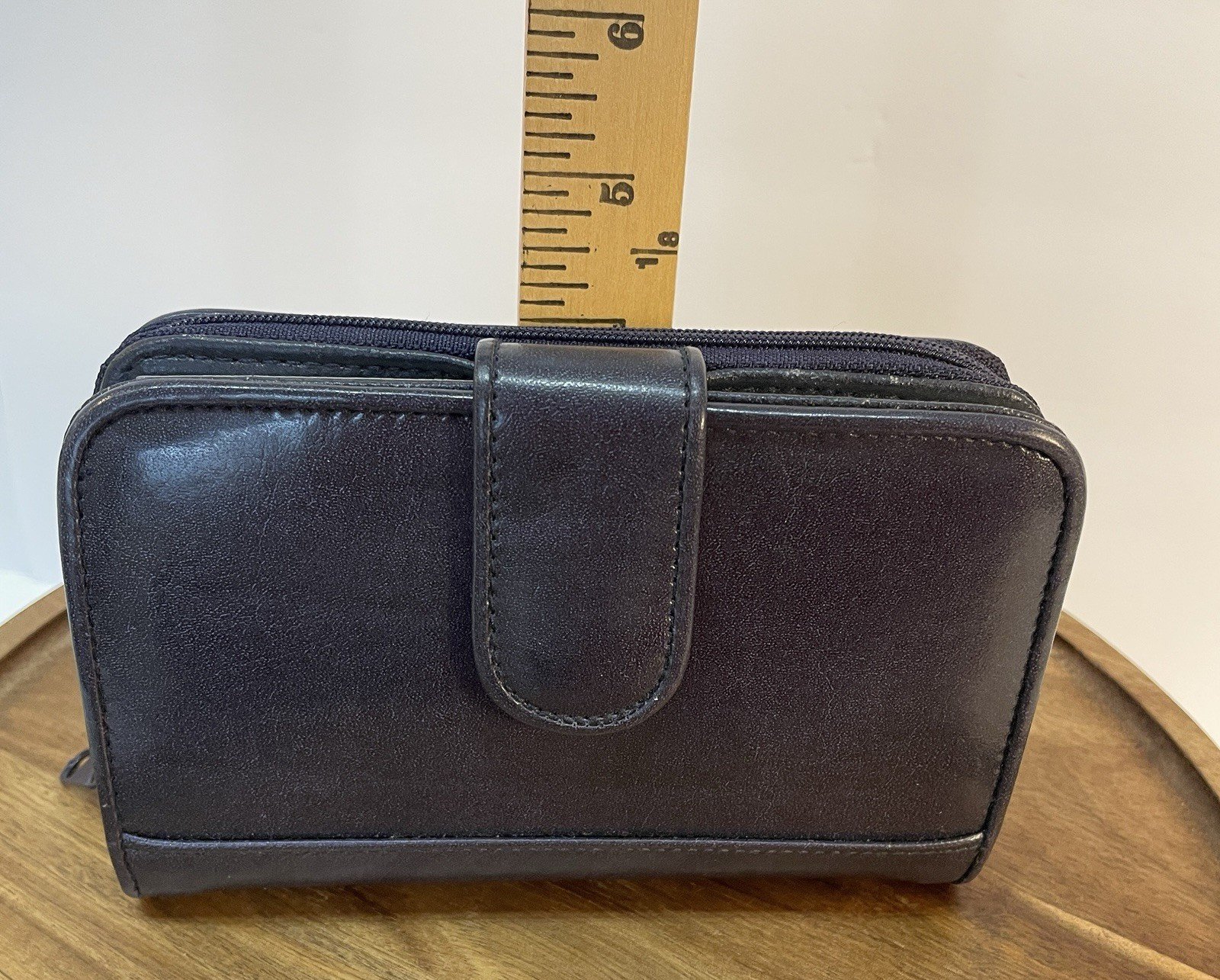Vintage 80’s-90’s Women’s Organizer Planner Wallet Snap Tab Zip Navy Blue