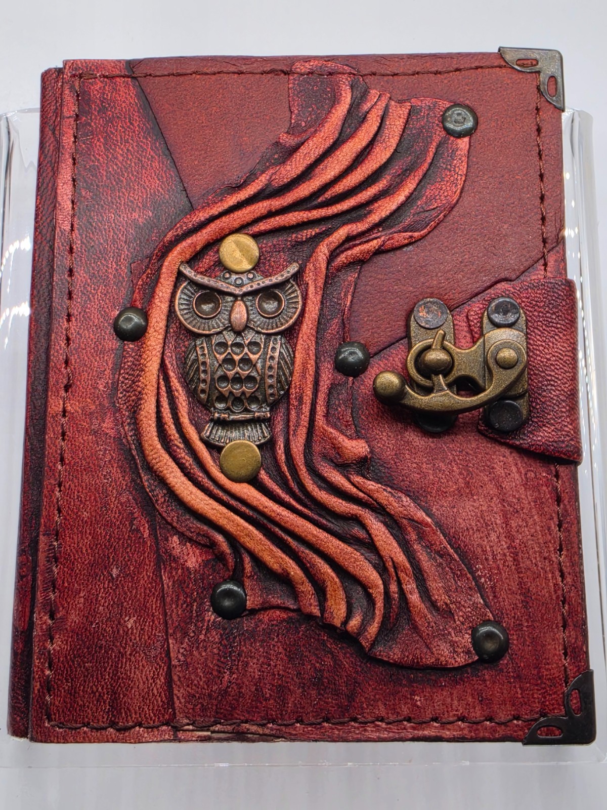 Handmade Leather Journal – 6″ x 4.5″ Small