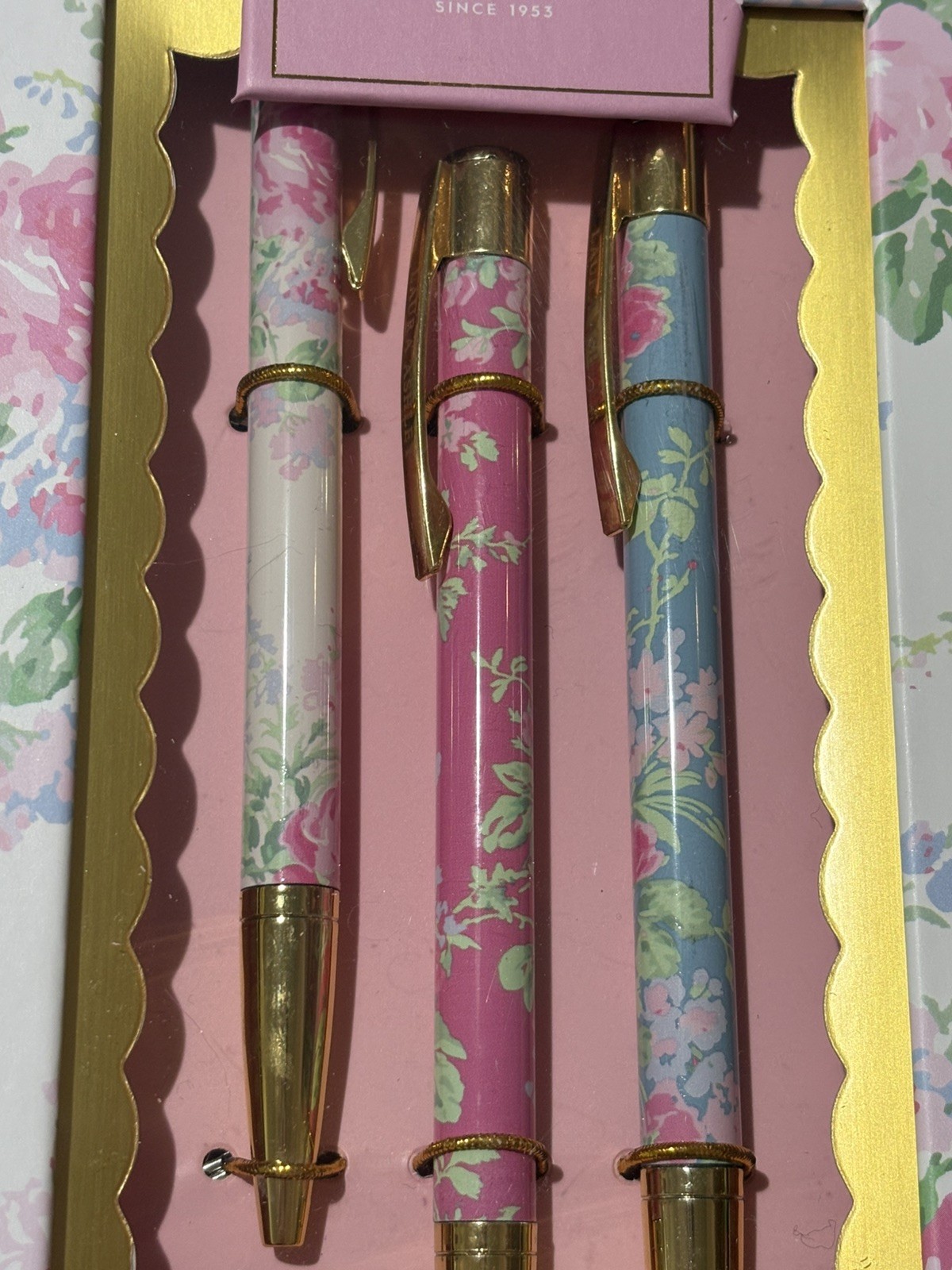 LAURA ASHLEY Shabby Chick Pink floral lined journal& English Garden Pen set NEW