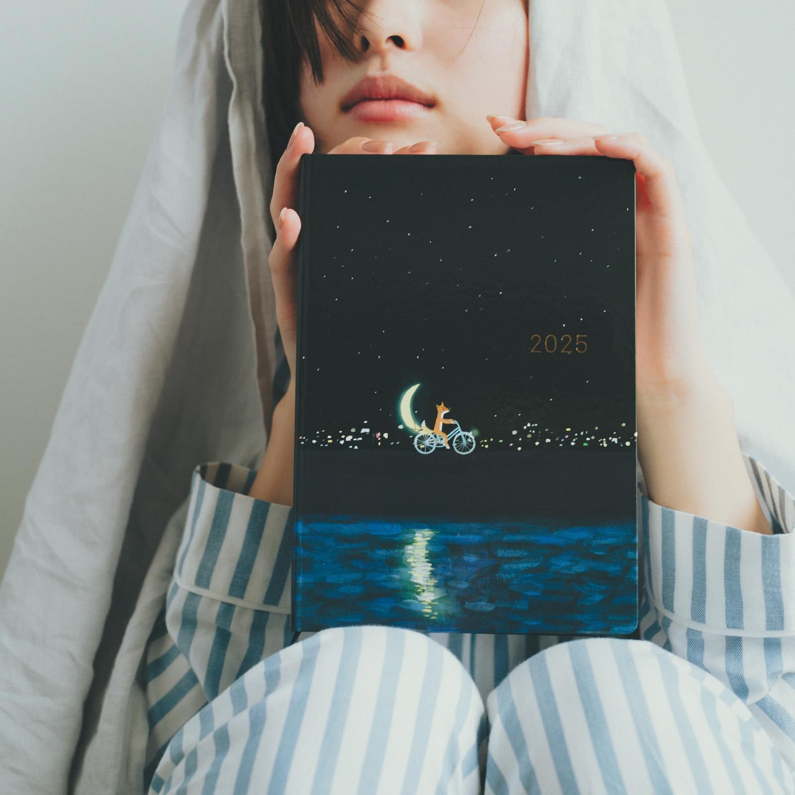 Notebook 2025 HON English version Hiroko Kubota/Crescent delivery A5