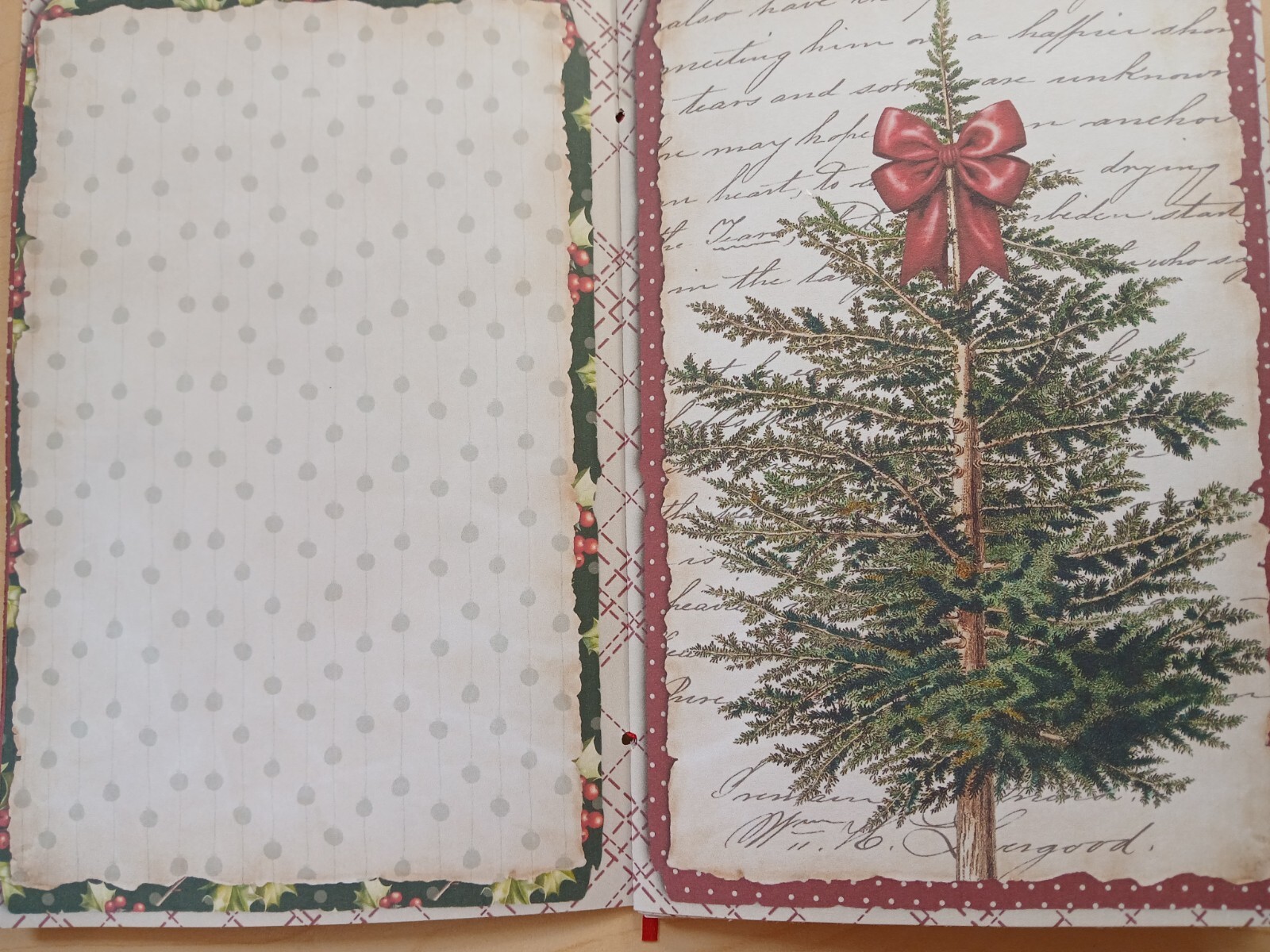 Junk Journal Blank Booklet “HOLLY JOLLY CHRISTMAS ” Lg 8.5″x5.5″ 40pgs