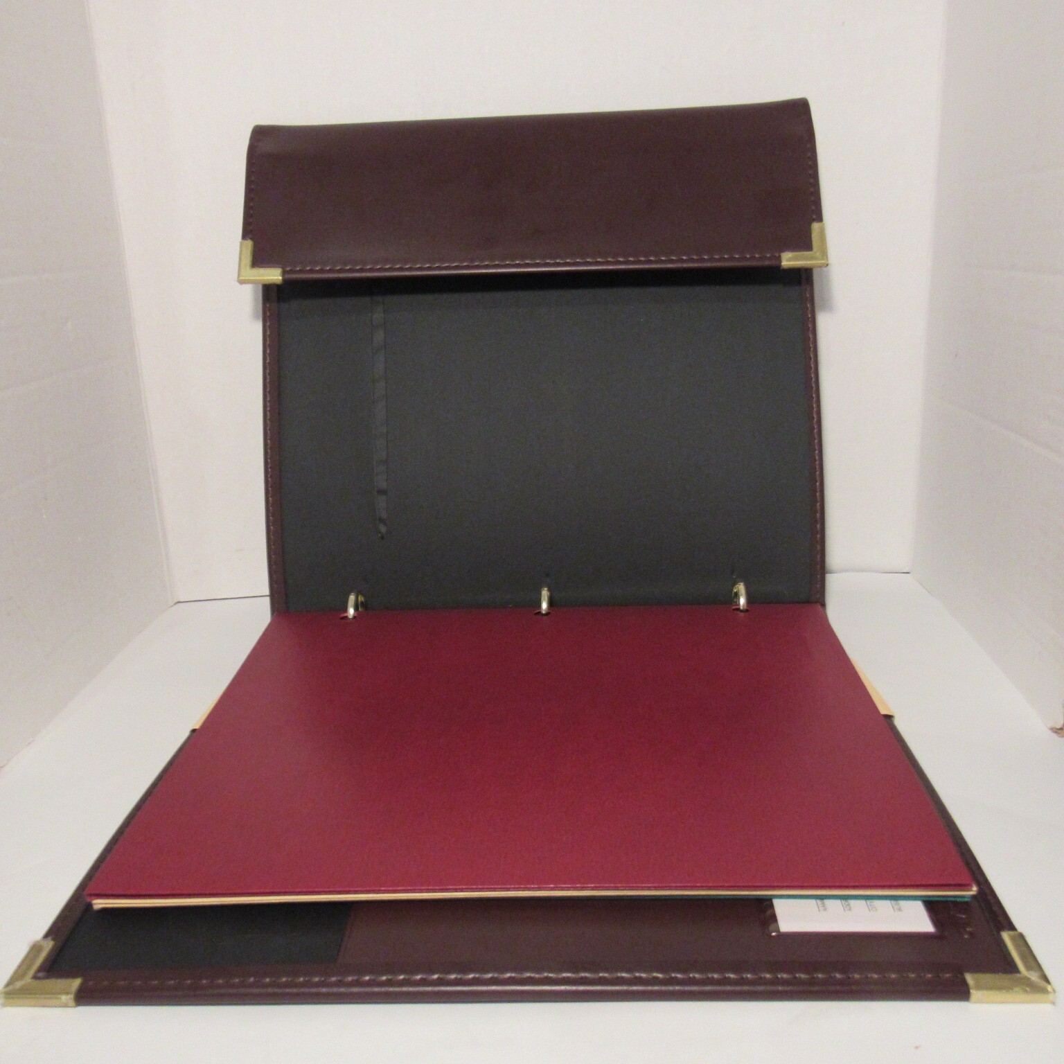 Cambridge Professional Trapper Portfolio Burgundy Notebook 13 x 12 1/4 in
