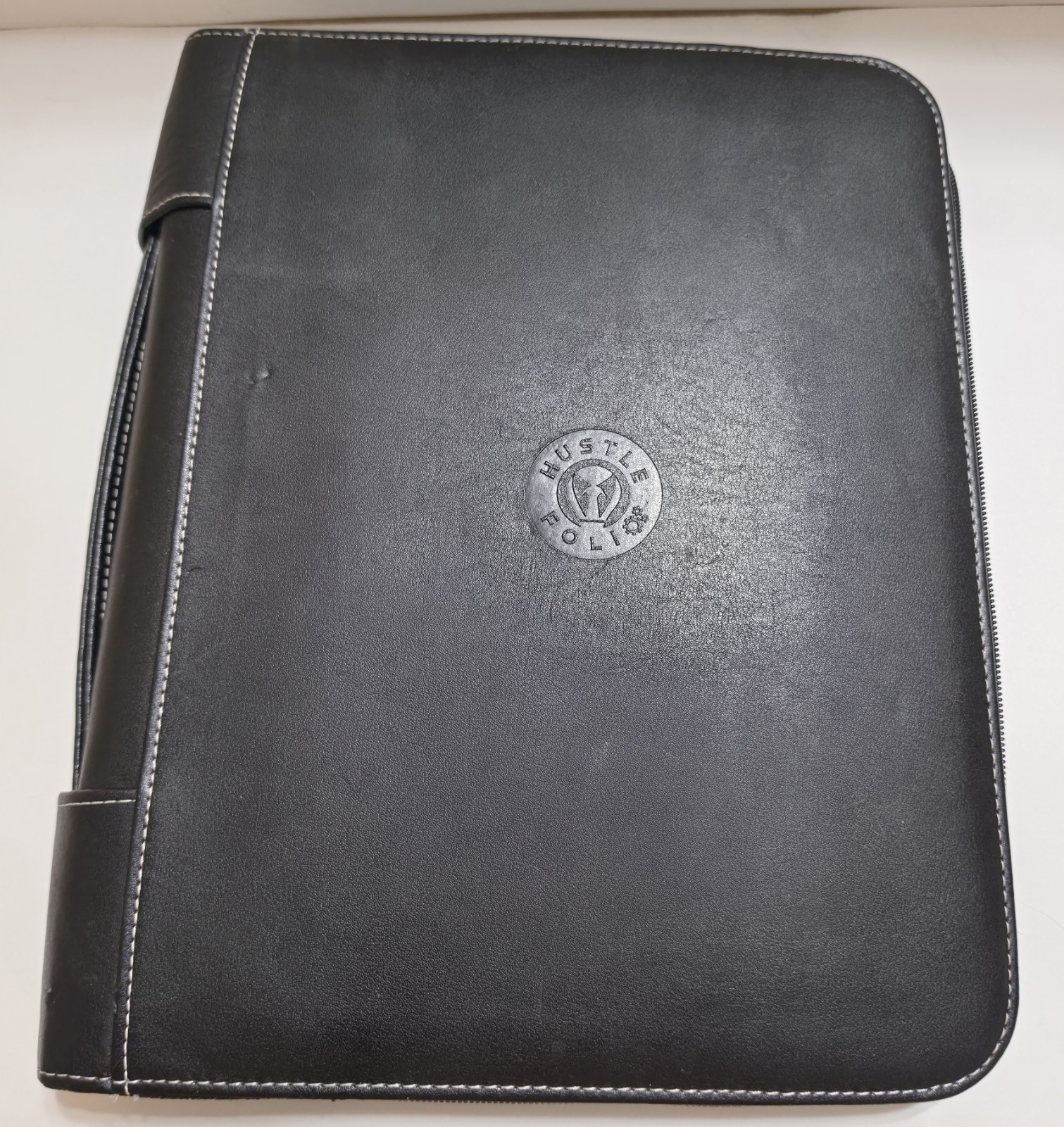 Hustle Folio Zipped Pro Organizer With Binder