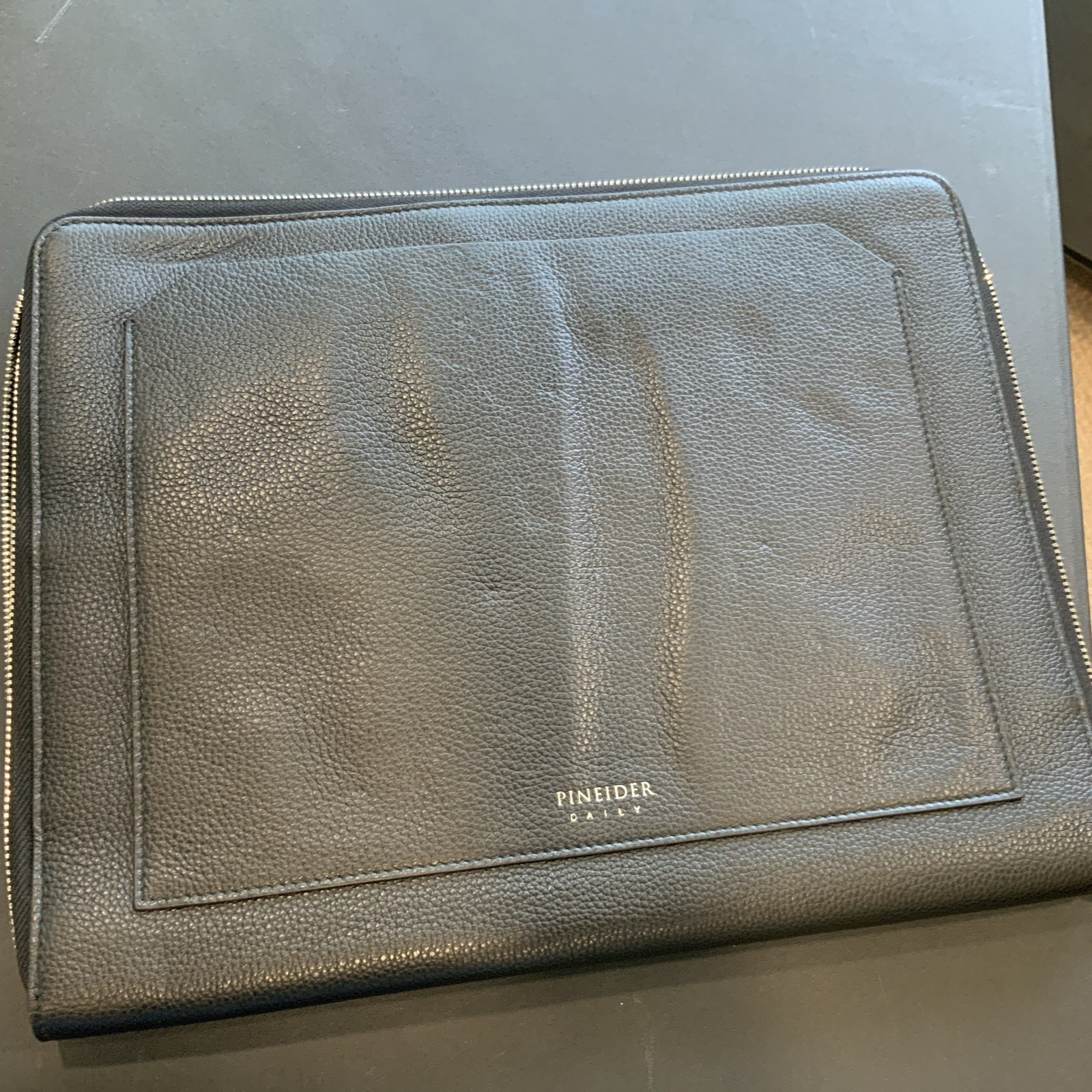 Pineider Black Leather Italy iPad Folder Zip Around Holder