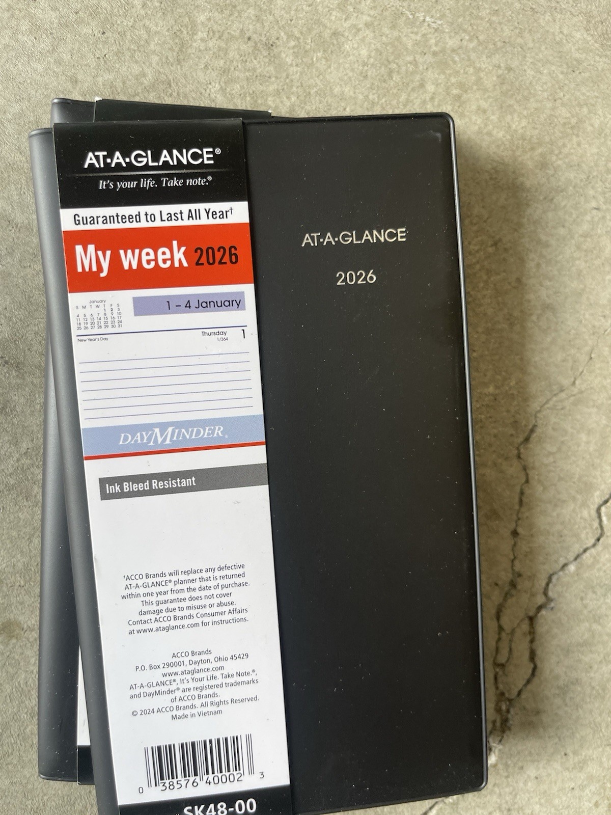 AT-A-GLANCE DayMinder 2026 Weekly Planner Black Pocket 3 1/2 x 6 SK480026
