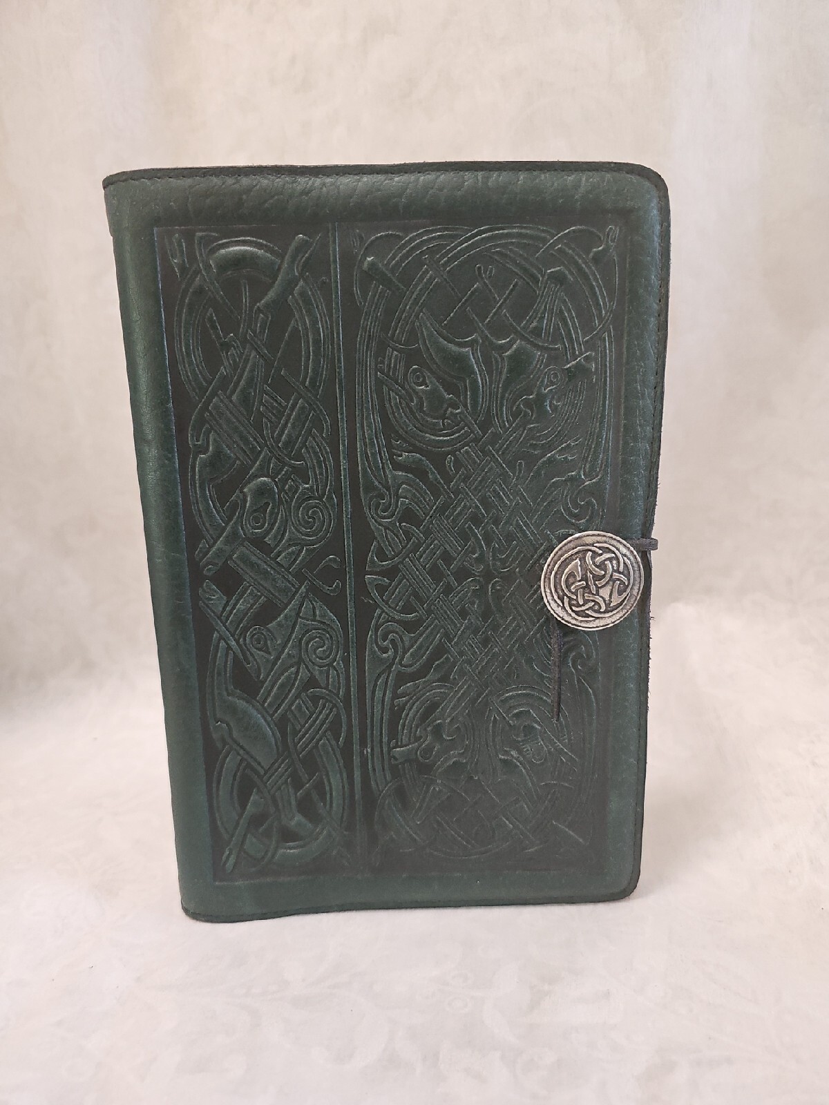 Oberon Design Leather Book Journal Cover 6″ x 9″ Celtic Hunter GREEN