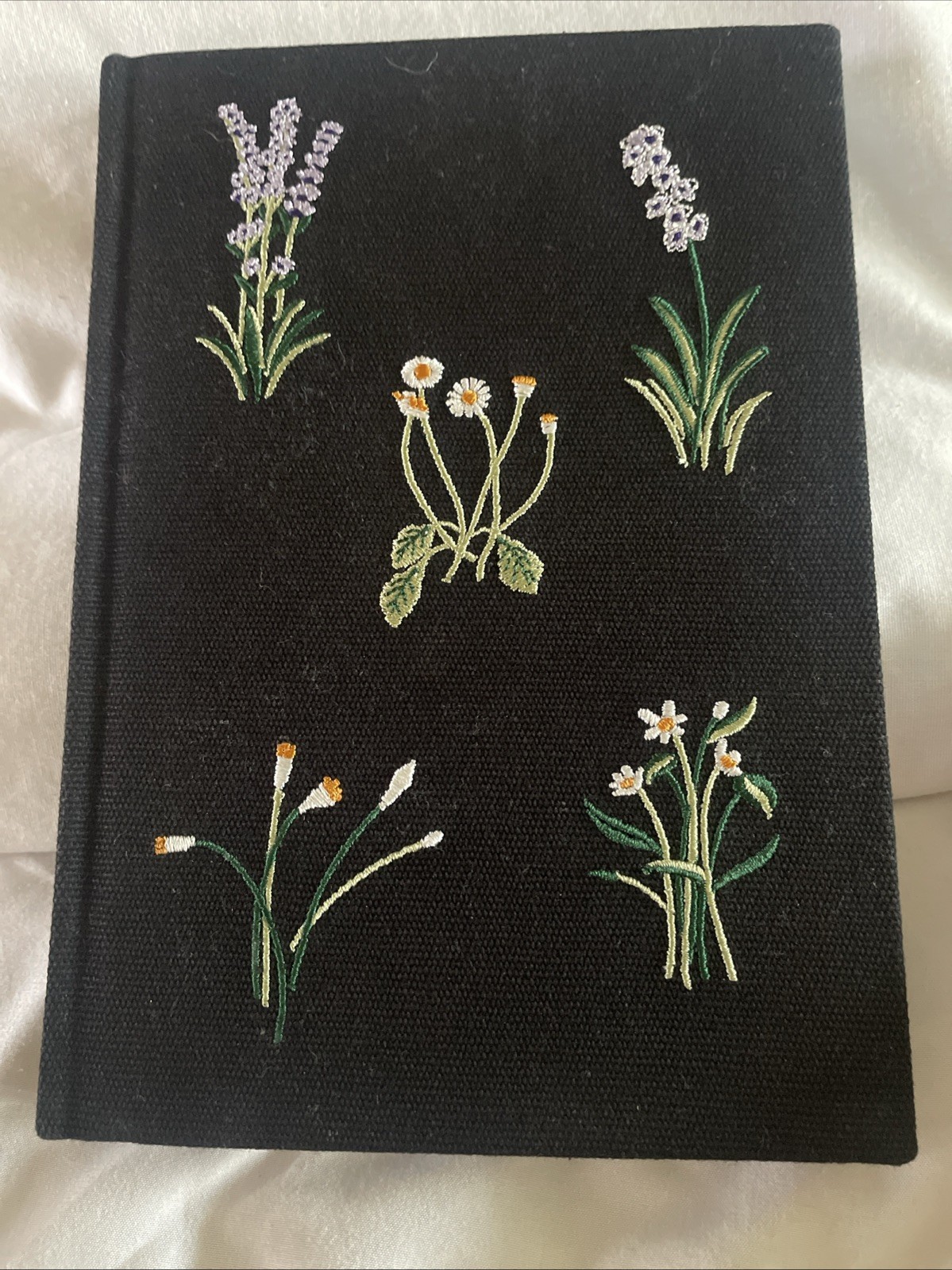 Punch Studio Embroidered Canvas Journal, 6″ x 8-1/2″192 Pages, Floral Black