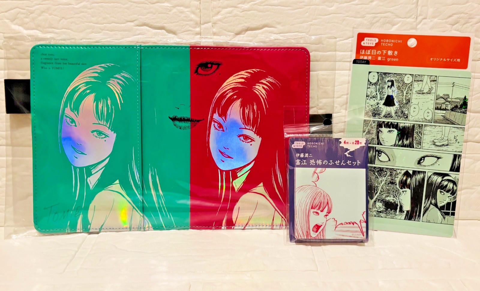 Junji Ito Tomie Smirk Hobonichi A6 Cover Set w/ Pencil Board & Sticky Notes