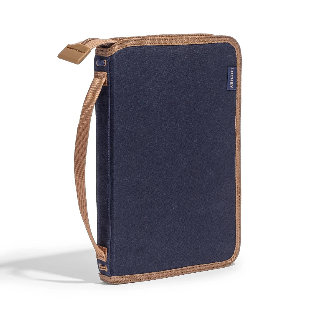 Lochby Field Folio Navy/Cream | A5 | Water Resistant Zippered Travel Journal