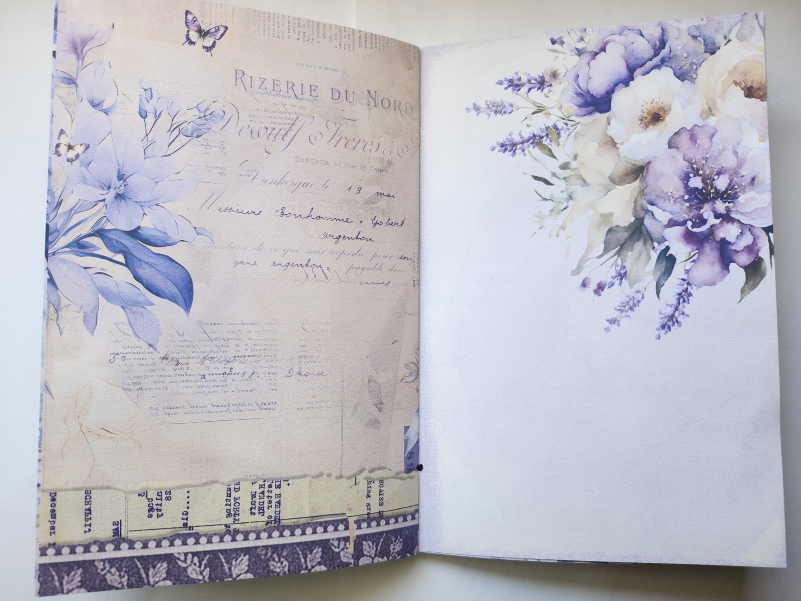 Junk Journal Booklet “LAVENDER DREAMS” 50+ pcs Ephemera Vintage Purples 40pgs