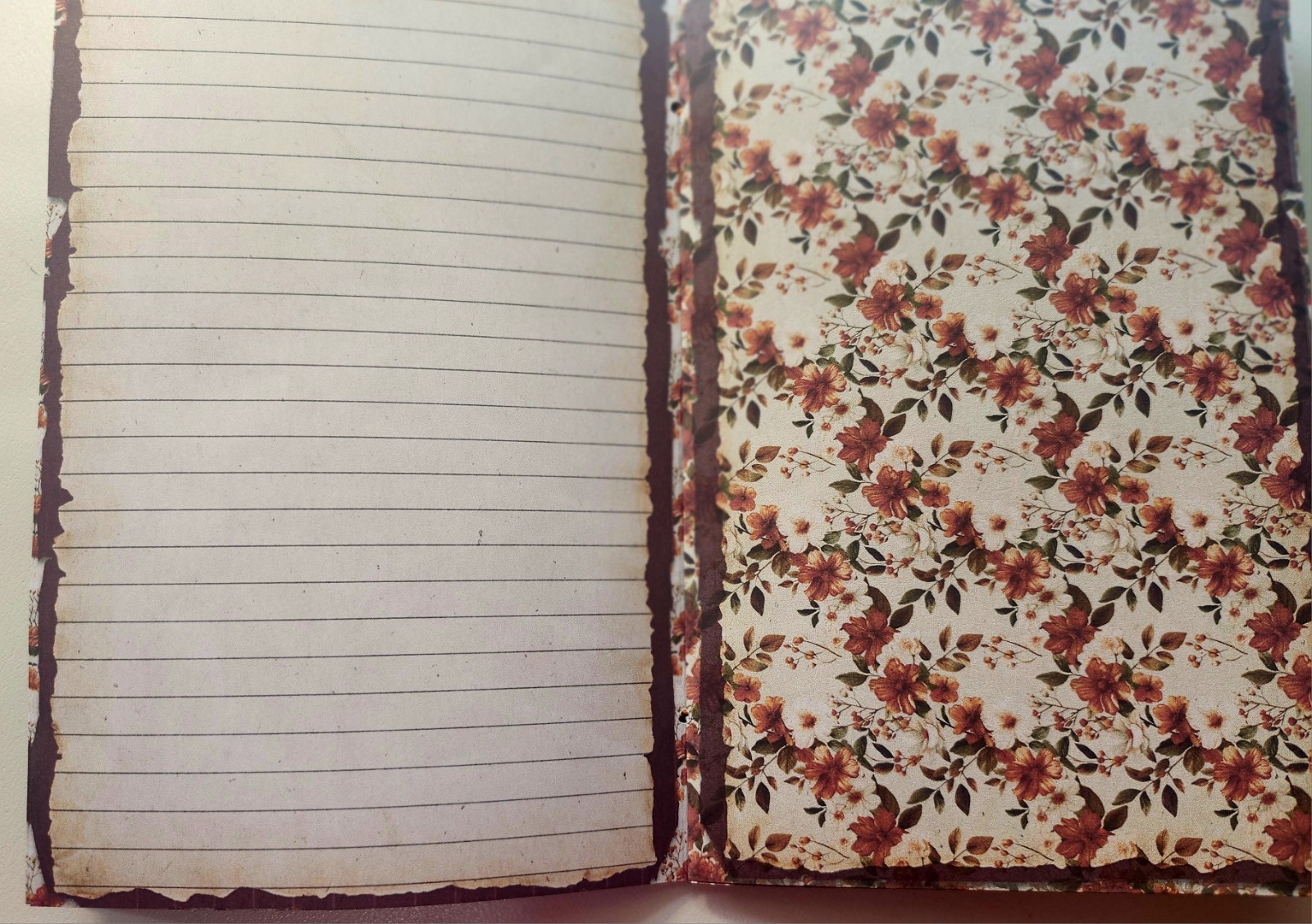 Junk Journal Booklet “FARMHOUSE FALL” Handmade Lg 8.5″x5.5″ 40pgs Autumn