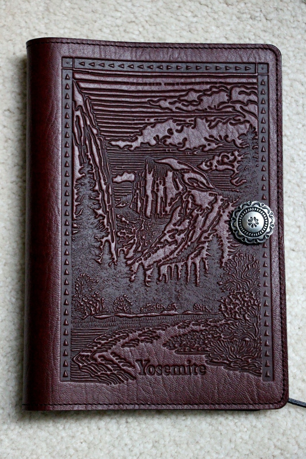 Oberon Design Leather Journal Cover 6″ x 9″ YOSEMITE HALF DOME in WINE