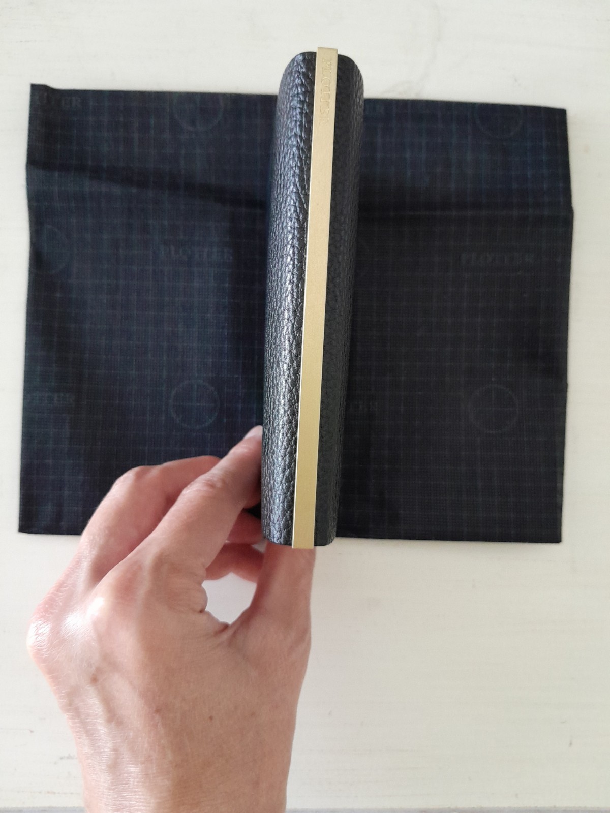 Plotter Lot – Shrink Leather – Mini 5 Binder & Accessories
