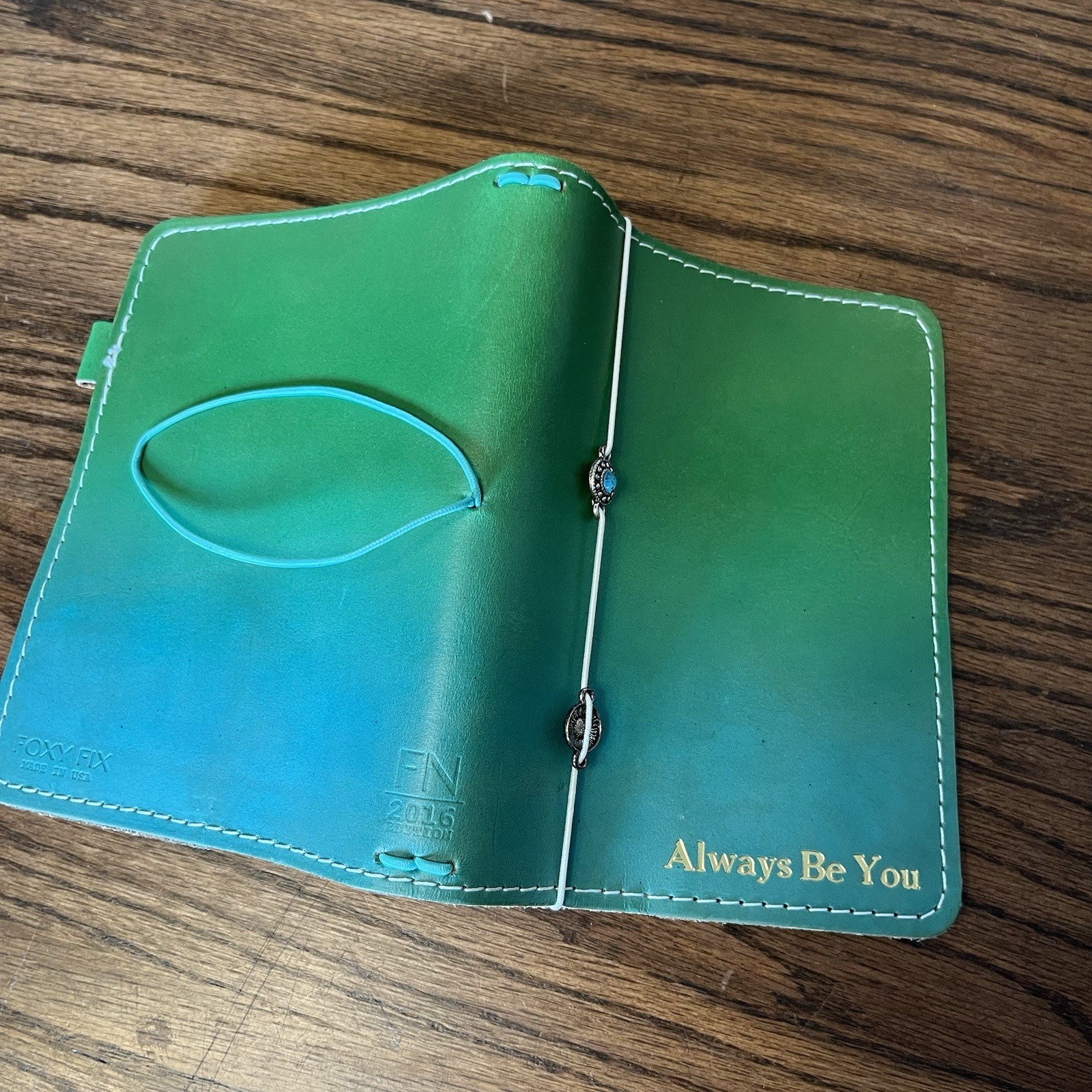 Foxy Fix Ombré Green Leather String Travelers Notebook Journal Cover Pen Holder