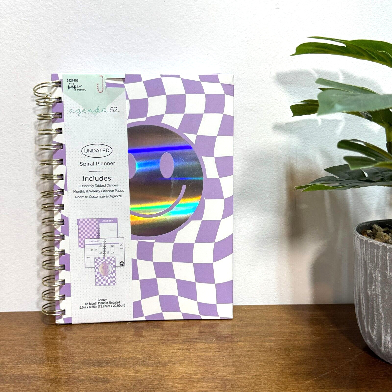 Agenda 52 Weekly Planner Undated Spiral Groovy Purple 5.5×8.25