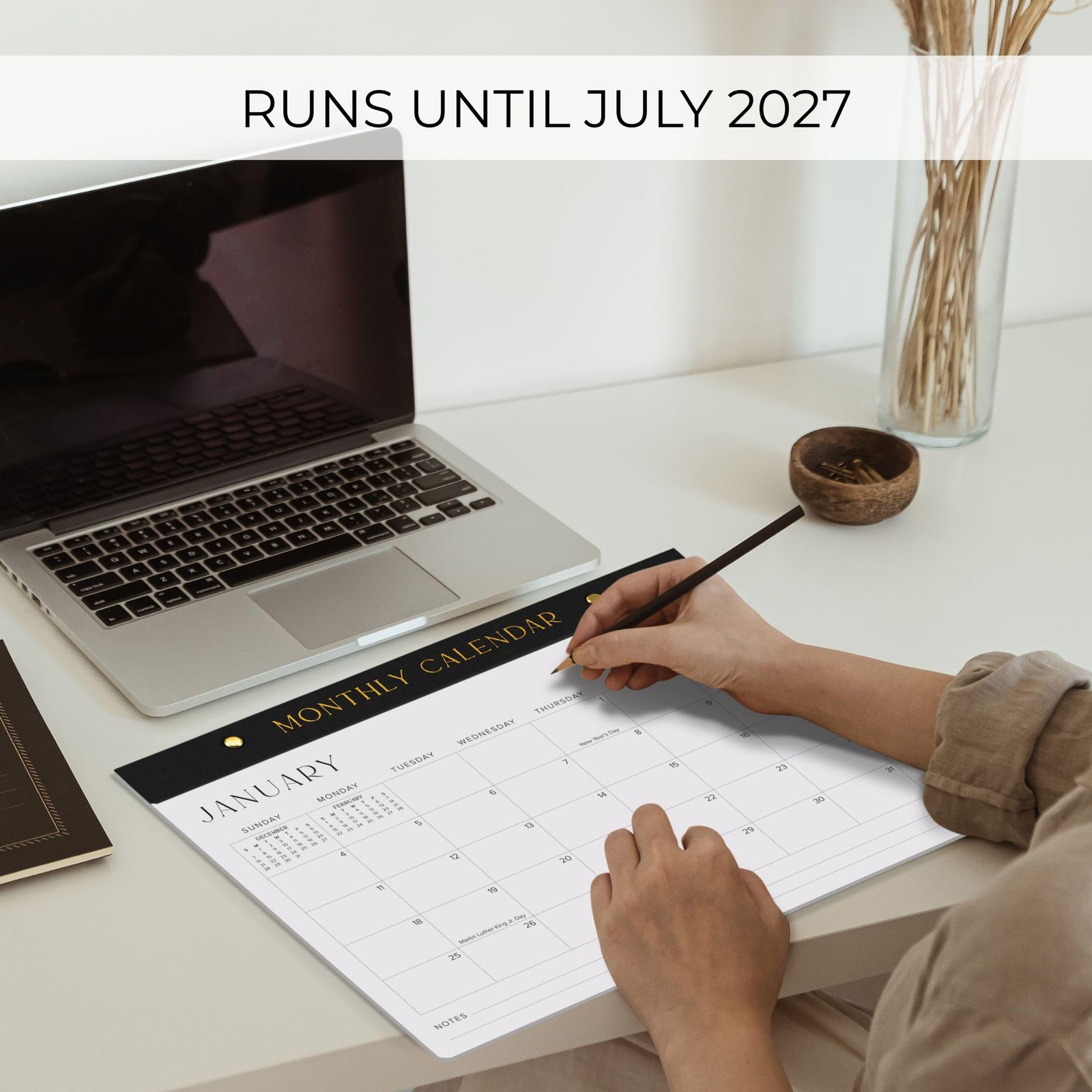 Aesthetic 2026-2027 Desk Calendar – Runs From January 2026 Until July Black