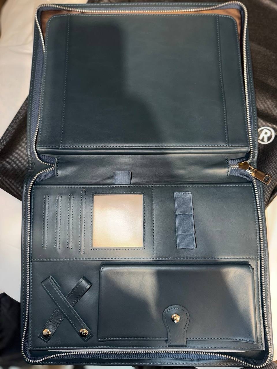Augus Genuine Leather Zipper Padfolio Portfolio A4 Organizer Royal Blue