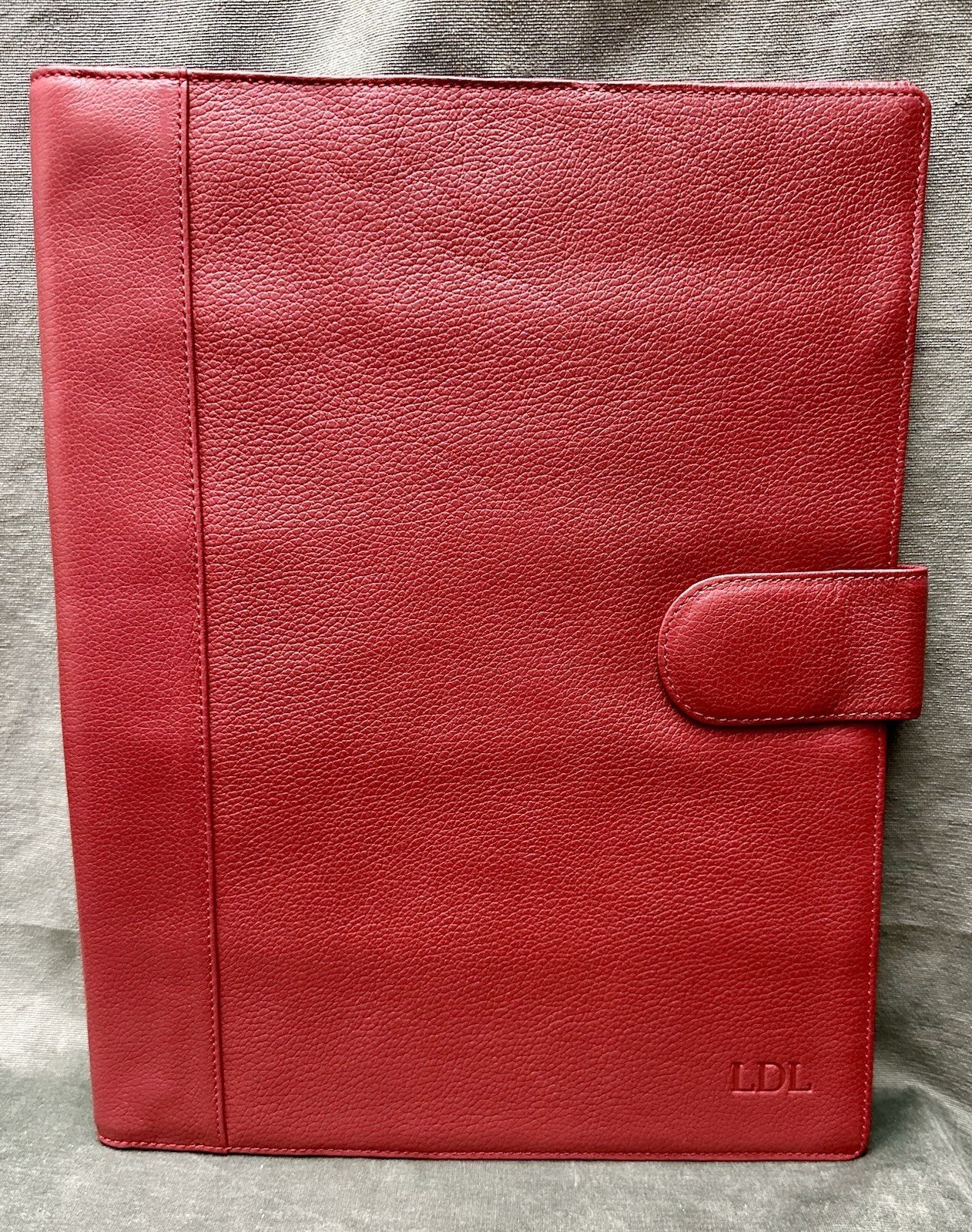 Levenger Red Pebbled Leather Folder Portfolio