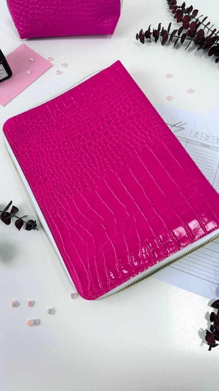 Italian Leather A4 Portfolio. Pink A4 planner Zippered Binder.