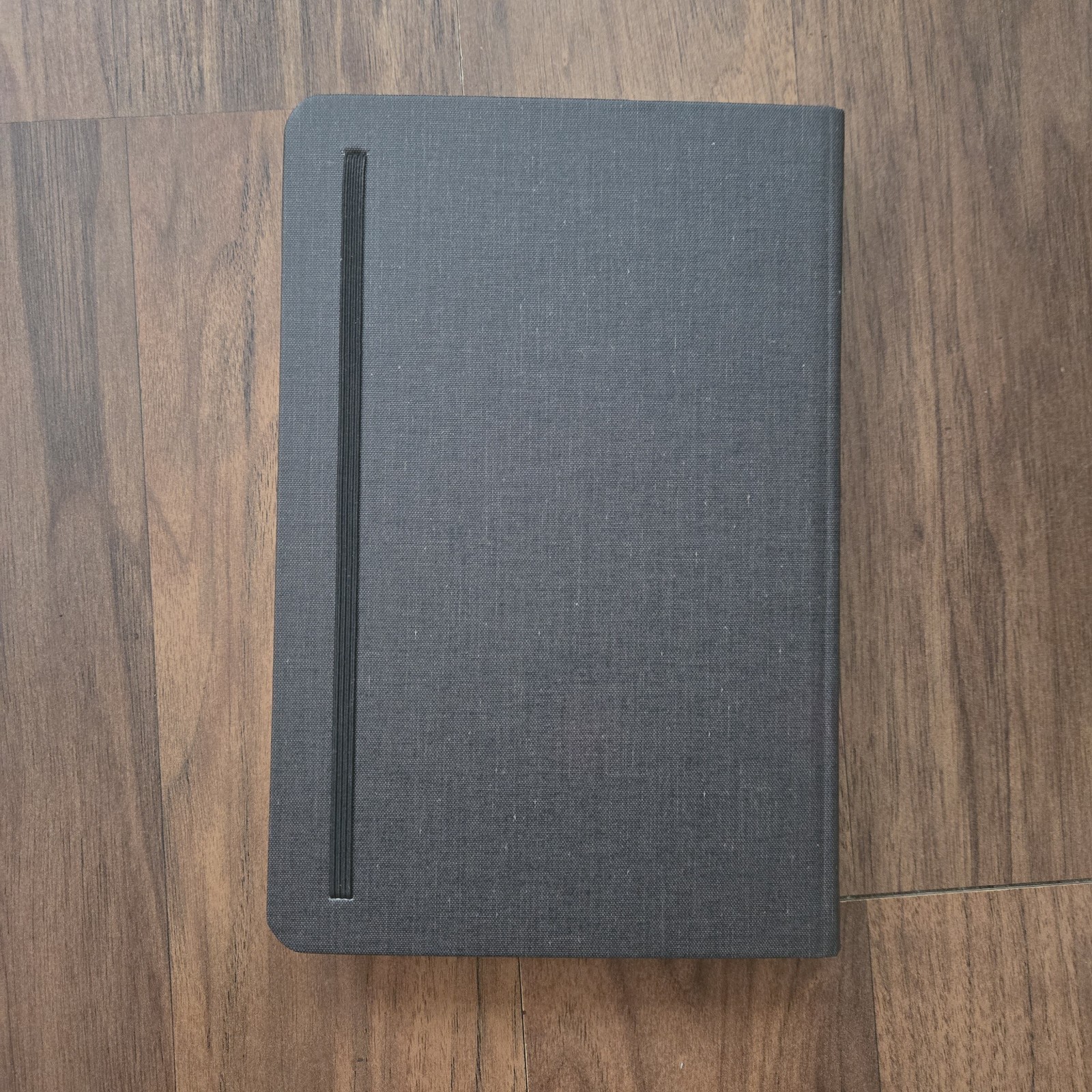 Full Focus Planner Hardcover Planner Organizer Notebook, Black Keepsake Pocket