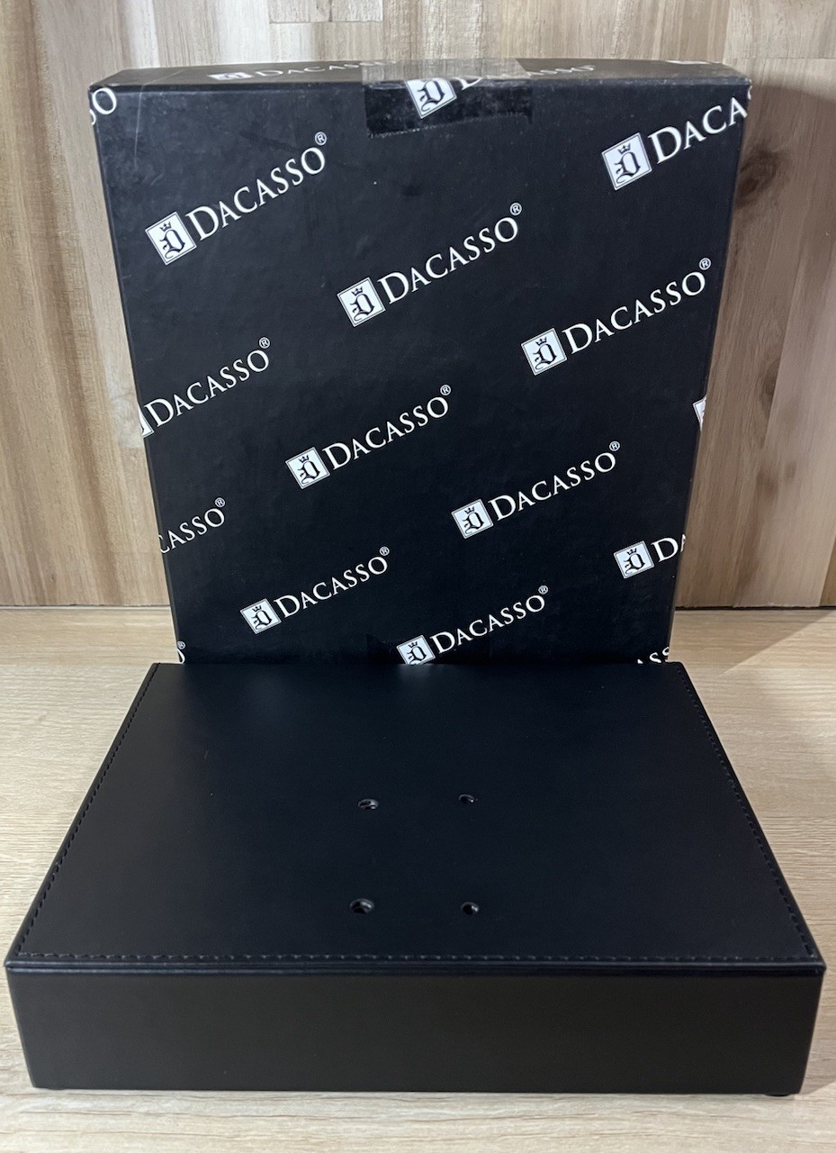 Dacasso A1067 Classic Black Leather 3.5” x 6” Desktop Calendar Holder Base