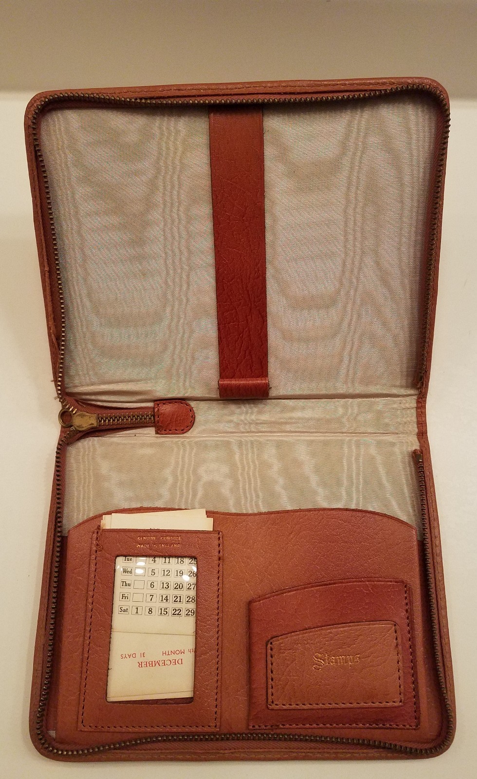 40’s 50s TAN COWHIDE LEATHER PLANNER AGENDA MADE IN ENGLAND CHECKBOOK ZIP AROUND