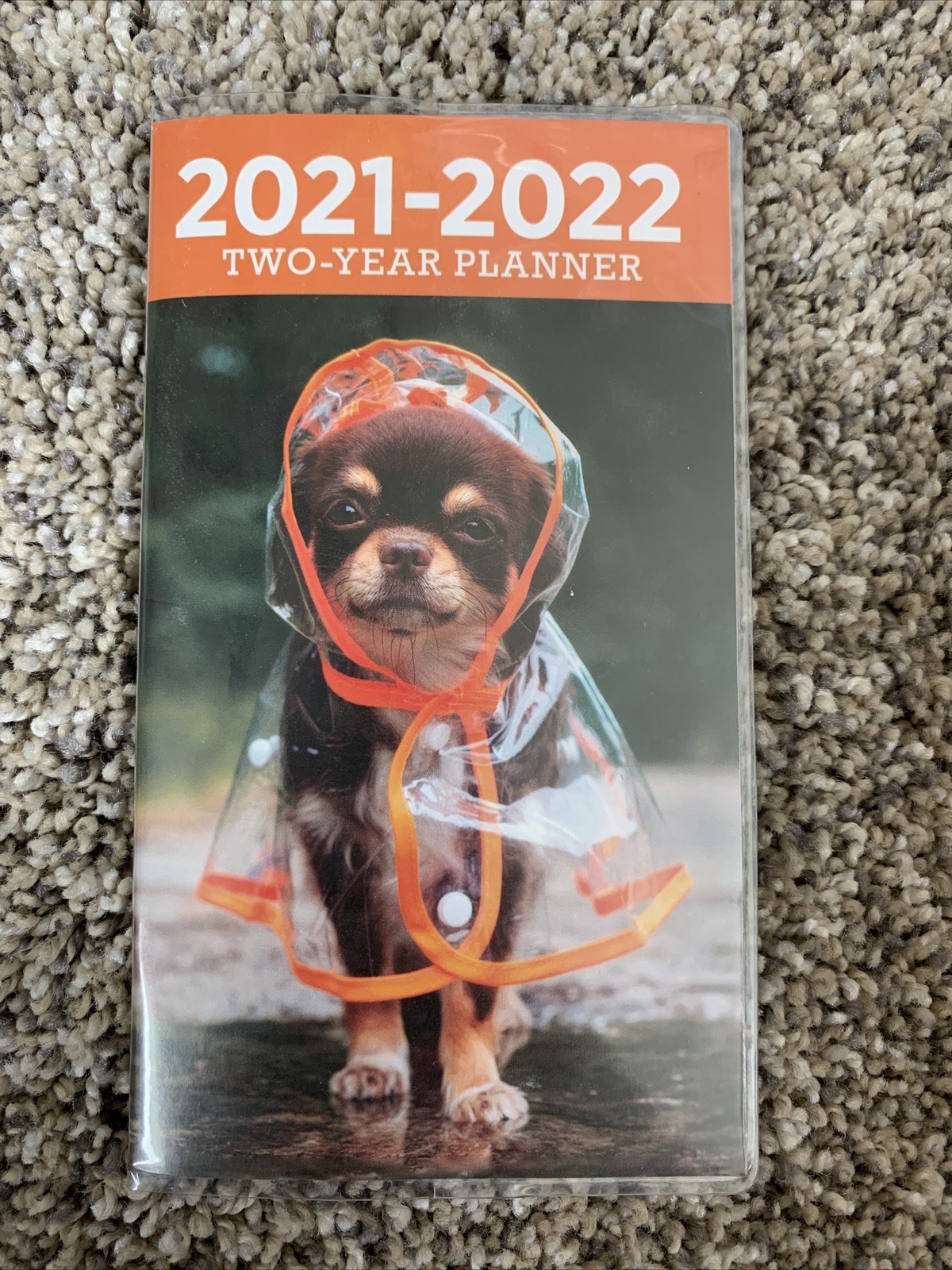2021-2022 pocket planner Dog/puppy- 48 Pages- 3.3x 6inch. – New