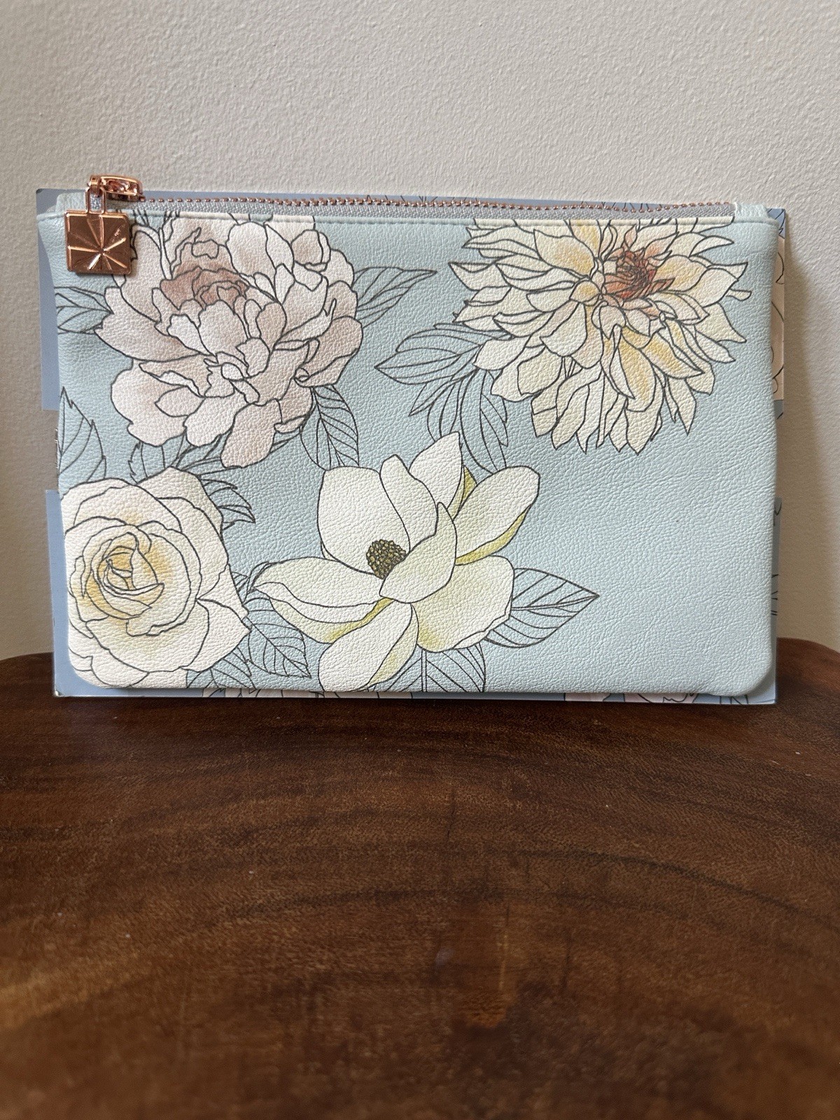 Erin Condren Flora Planny Pack Light Blue With White Flowers & Rose Gold Zip NEW