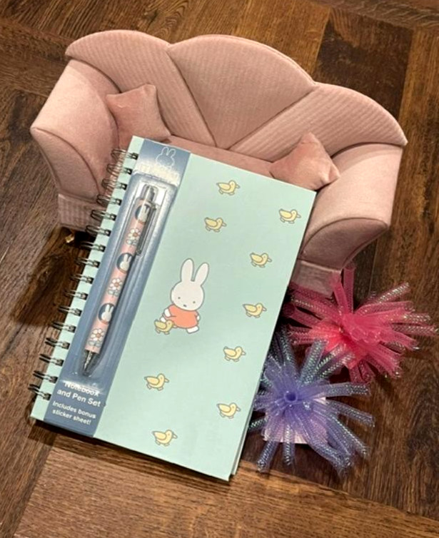 NEW! MIFFY- Spiral Hardcover Notebook & Pen 2pc Set- MIFFY DUCKS Cover- SO CUTE!