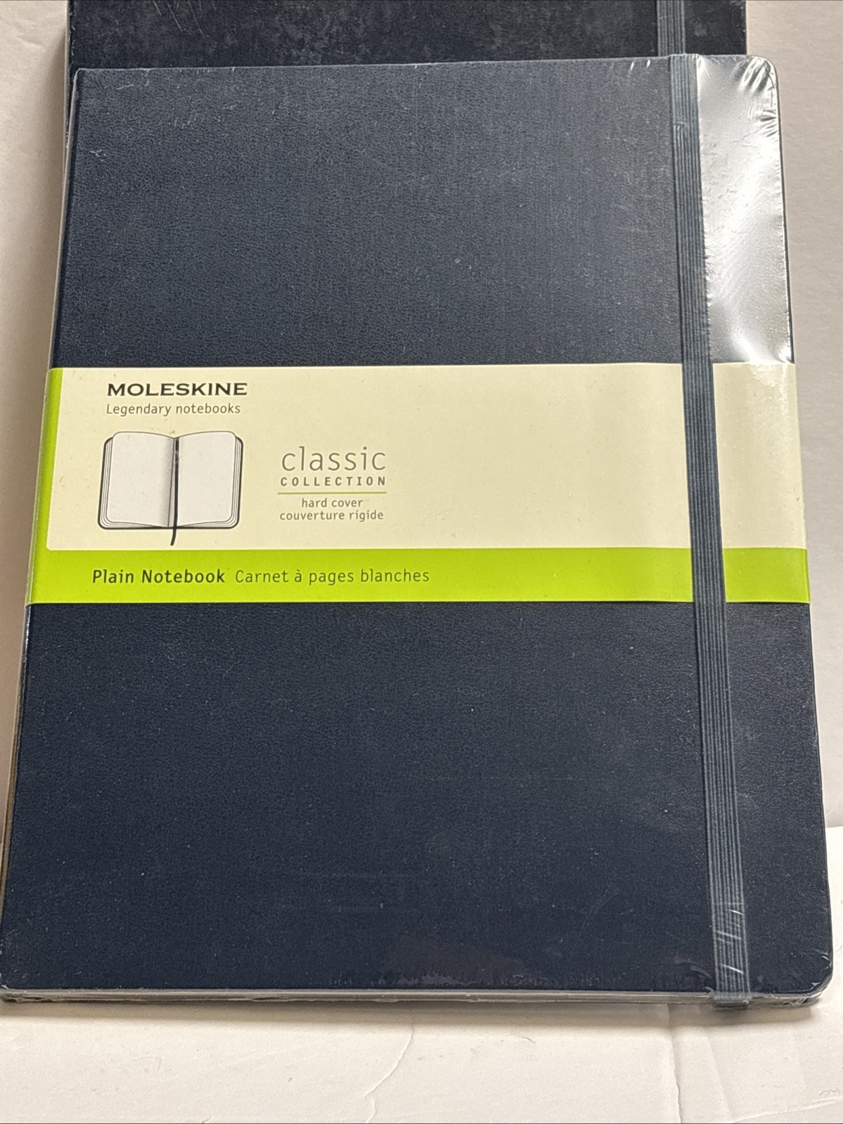 MOLESKINE CLASSIC PLAIN NOTEBOOK, EXTRA LARGE, NAVY BLUE HARD COVER 192 Pages