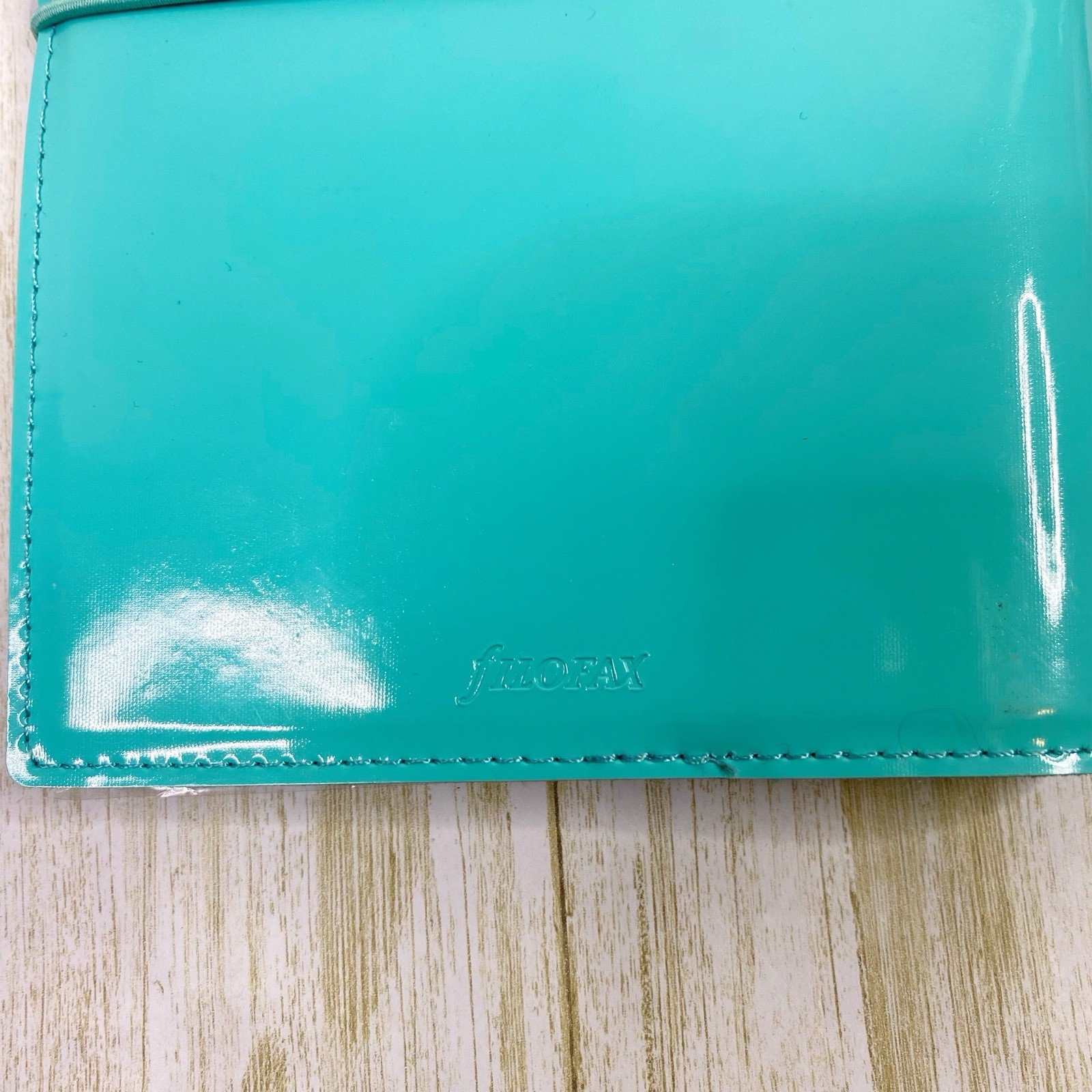The Filofax Domino Patent Leather Organizer – A5 Turquoise – 022515