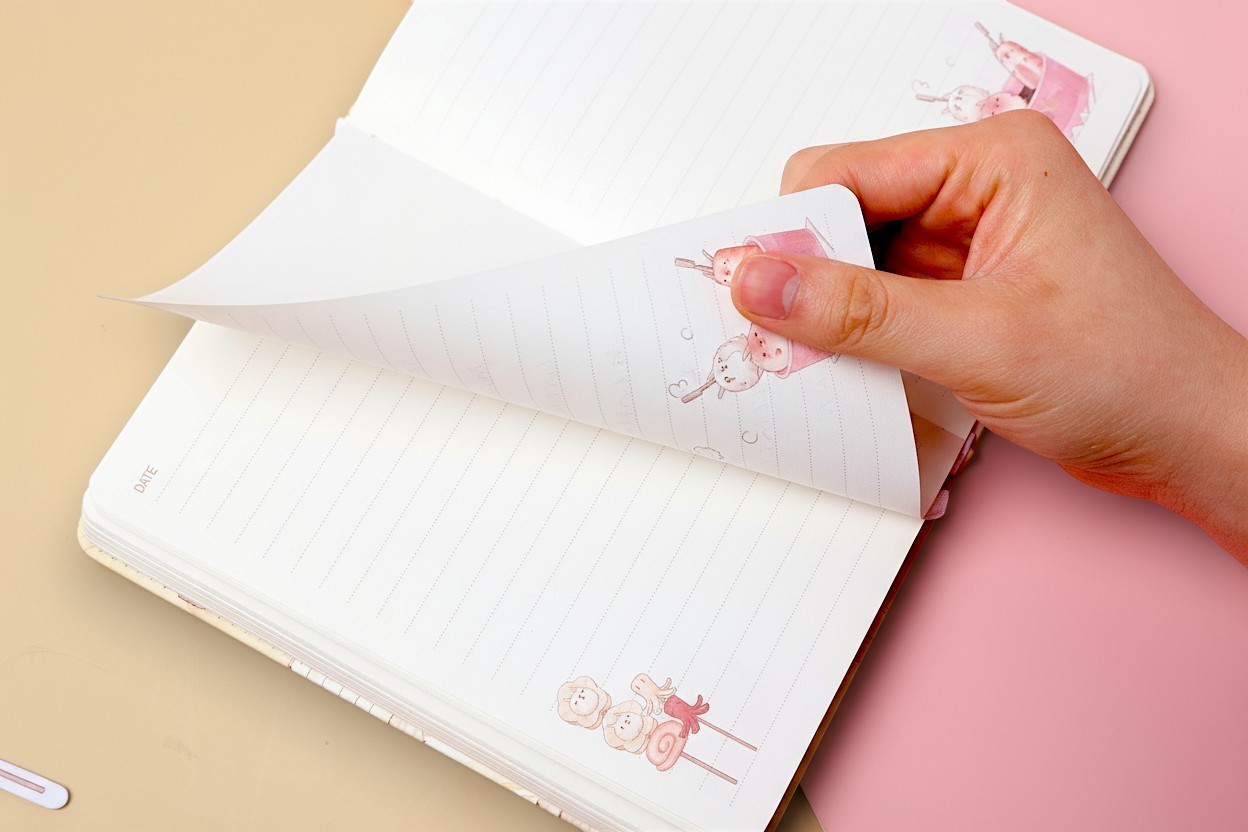 Lined Journal Notebook, A5 – PU Leather Journal Diary, 256 Pages