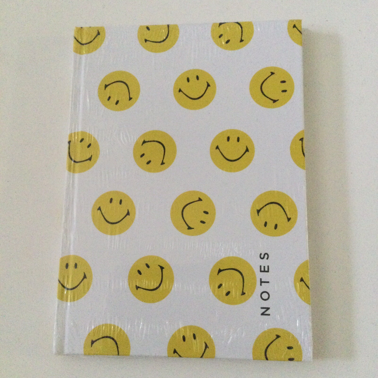 SMILEY LINED NOTEBOOK 6”x8” NEW SHRINK WRAPPED YELLOW NWT