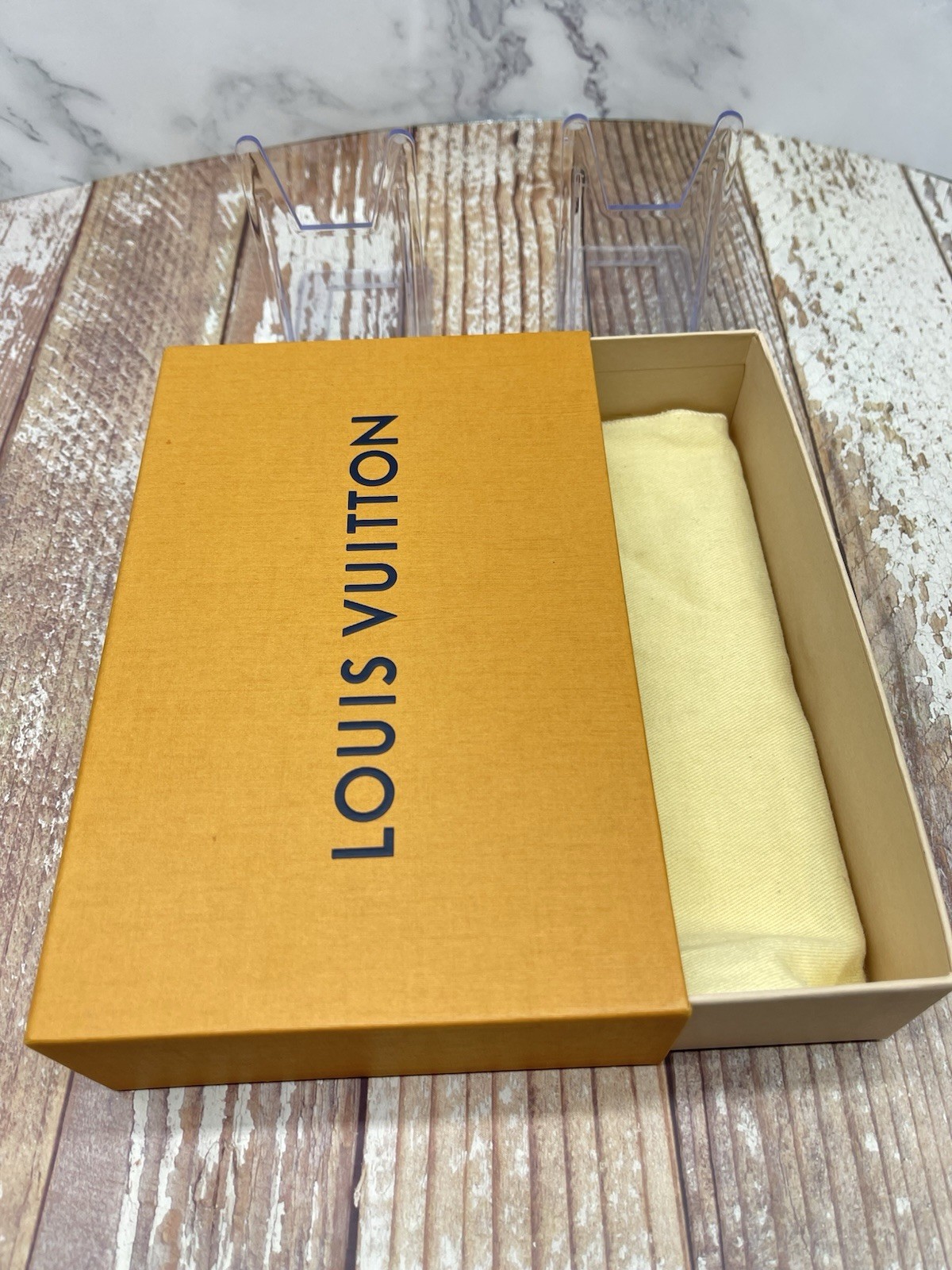Louis Vuitton Long Agenda Wallet Black Epi Leather Made in Paris USA Authentic