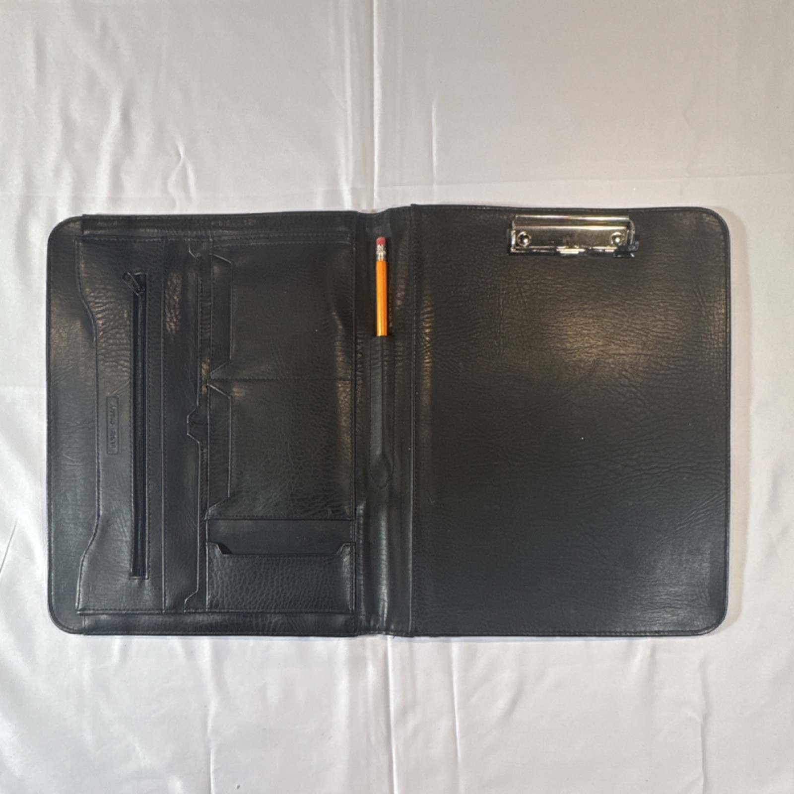 Day-Timer Black Leather Large Organizer Zippered Folio Notepad Pencil Holder