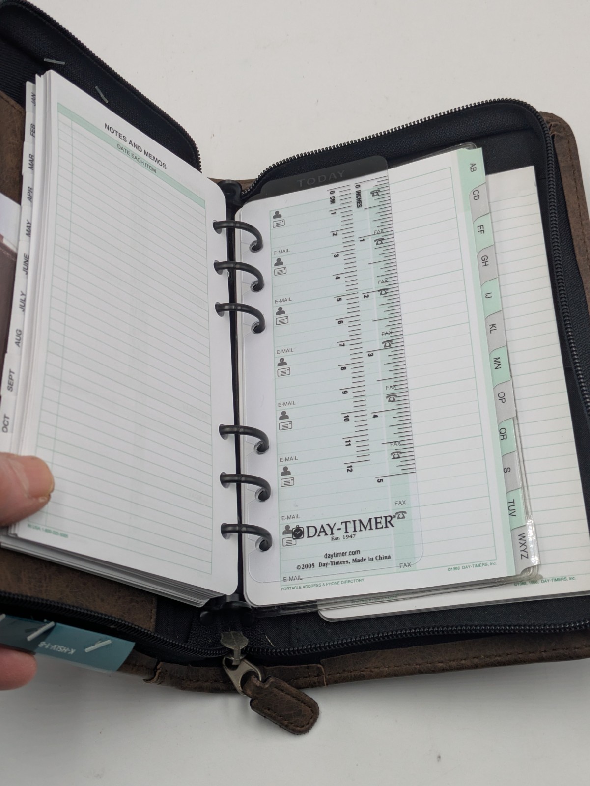Day Timer Brown Zippered 6-Ring Planner Organizer Approx. 5.5” X 9”
