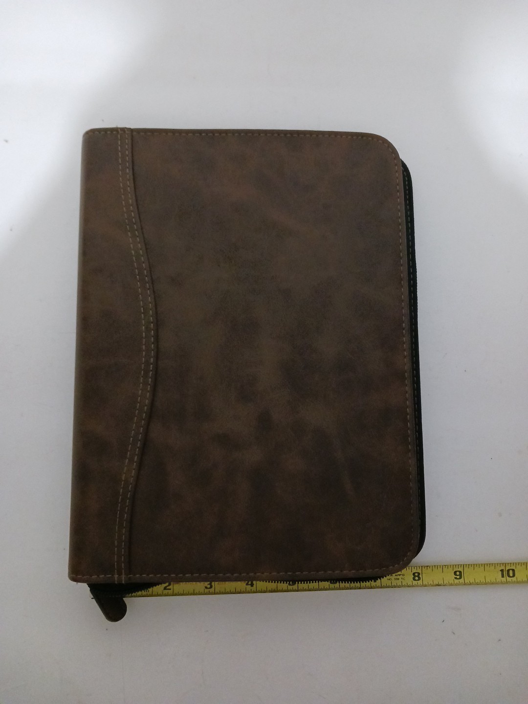 DAY-TIMER Brown Leather Zip Around 7 Ring Binder Organizer Planner 8″x11″ Faux