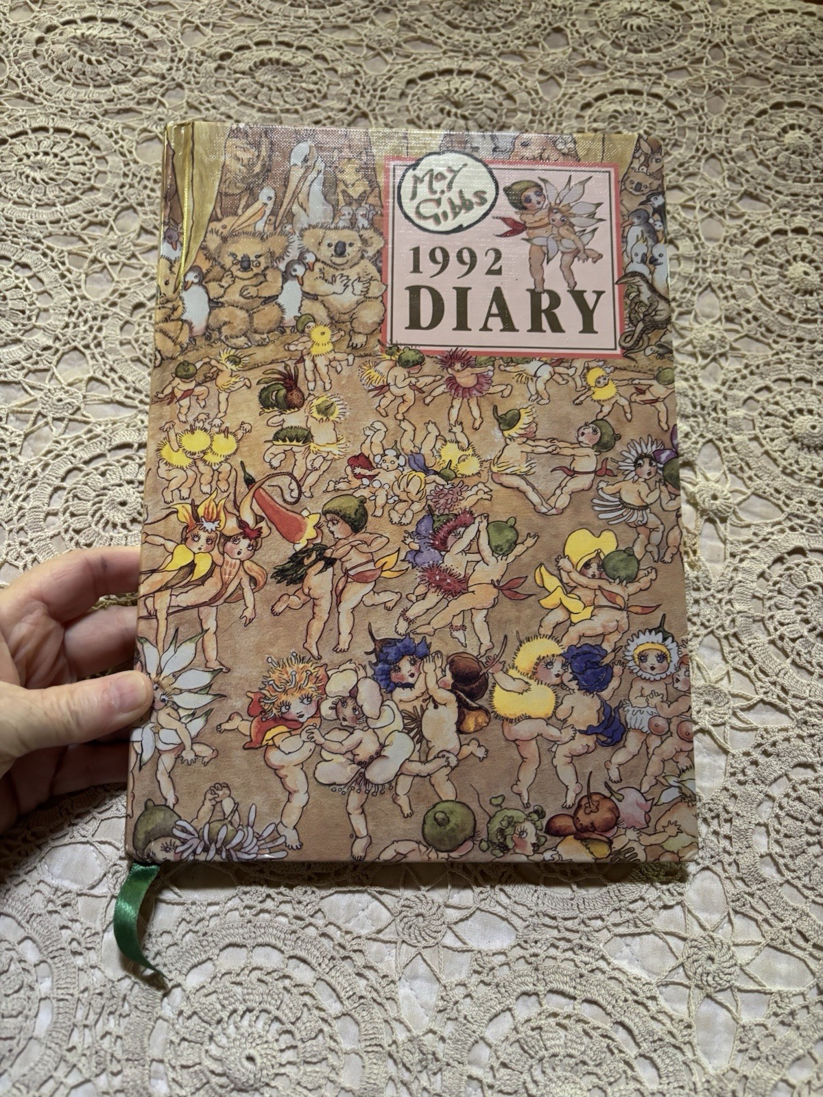 VTG May Gibbs Diary ‘92 Hardback Gumnut and Wildflower Bush Babies Gorgeous Pics