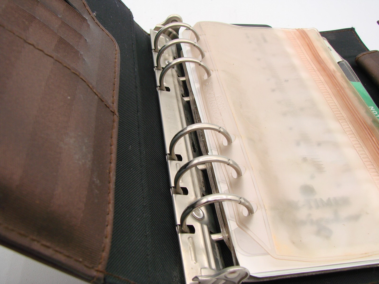 Day-Timer Navigator Brown Satin Striped Planner Binder 6 Rings Snap Tab Closure