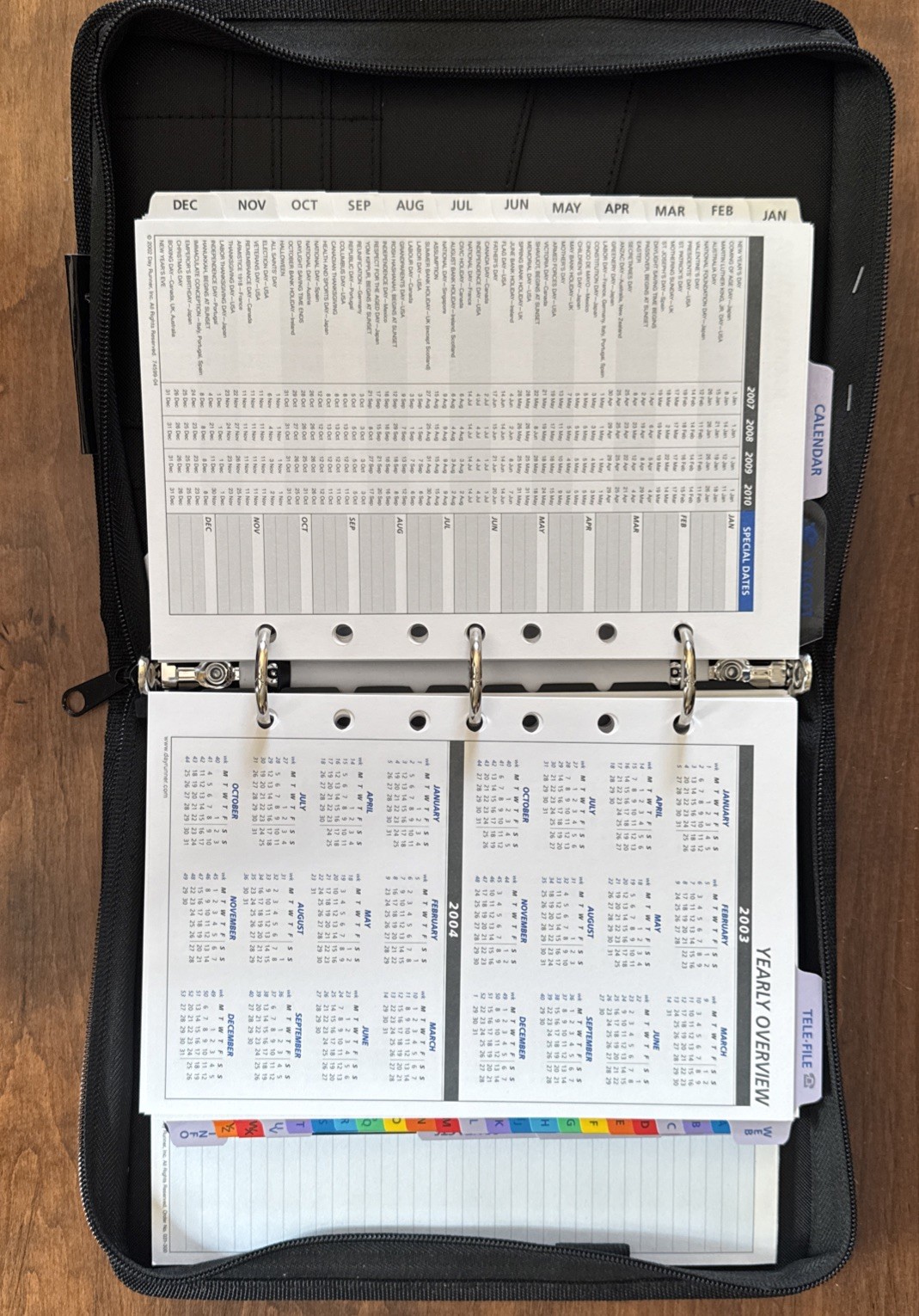 DayRunner Blue Black Organizer Planner 3-Ring 7-Hole 5.5×8.5 Zipper 2003-2010