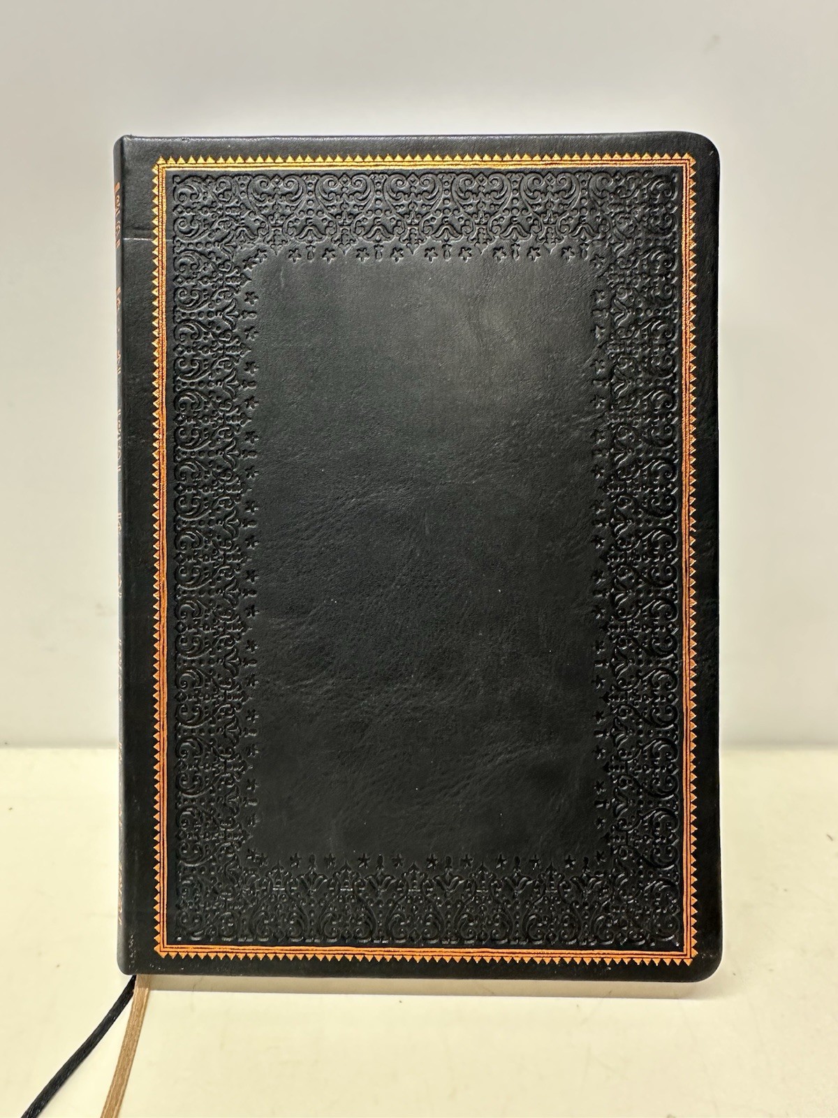 NEW Leatherette (faux leather) Black Blank Sketchbook Journal. 5.5 x 8 in.