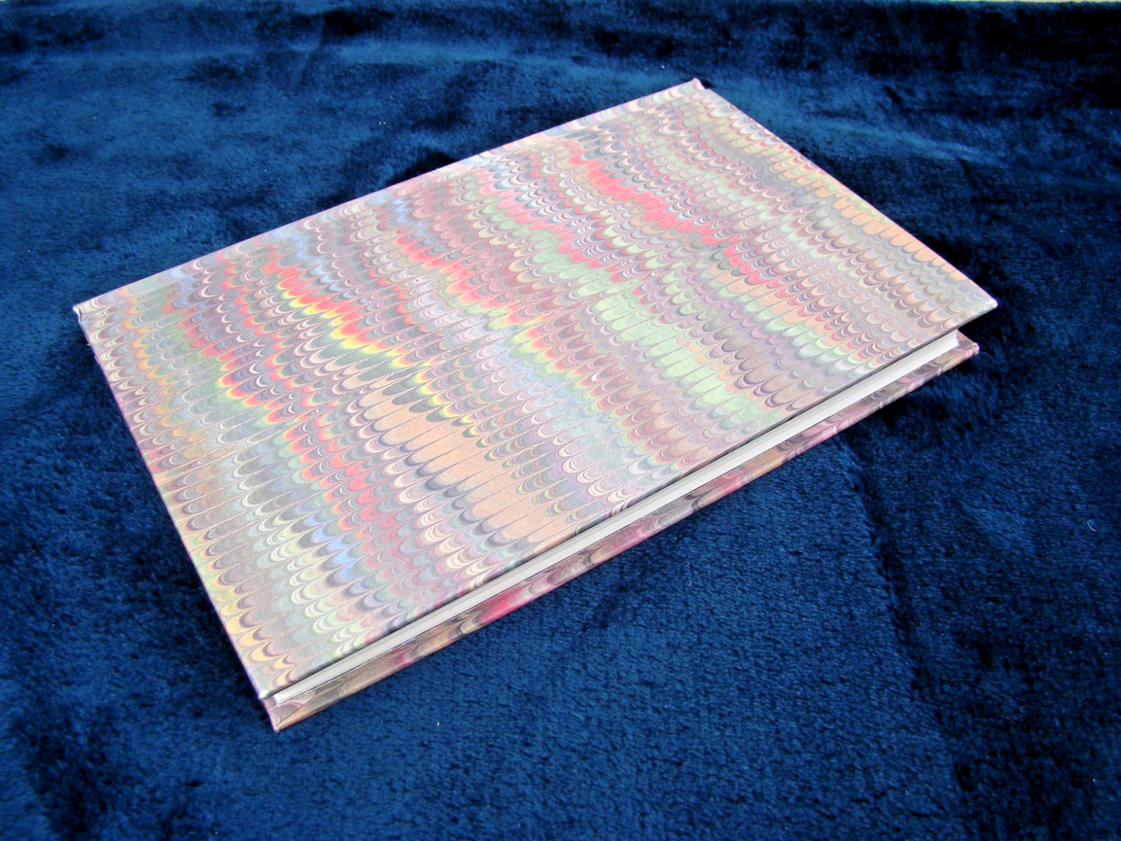Hand-Marbled Paper/Board Diary or Journal – 8.5″H x 5.5″W