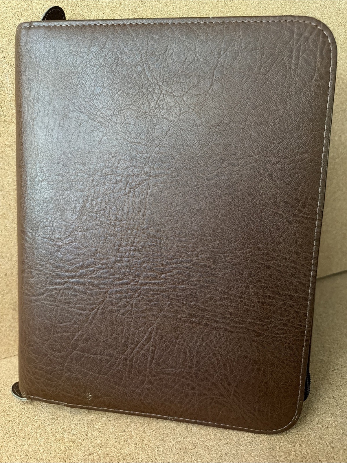 Day Timer Planner BrownLeather Organizer Binder Zip 7 Ring 8×10” e2997 92121 USA