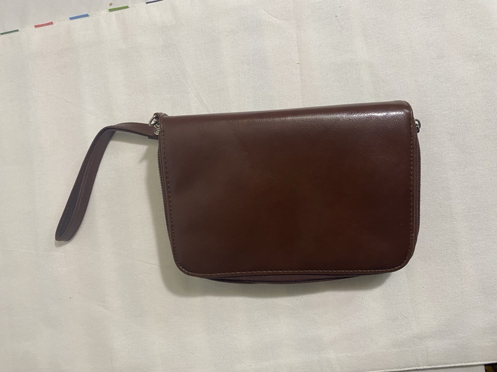 Brown Faux Leather Zip Around Wristlet Wallet Organizer W/ Ring Binder
