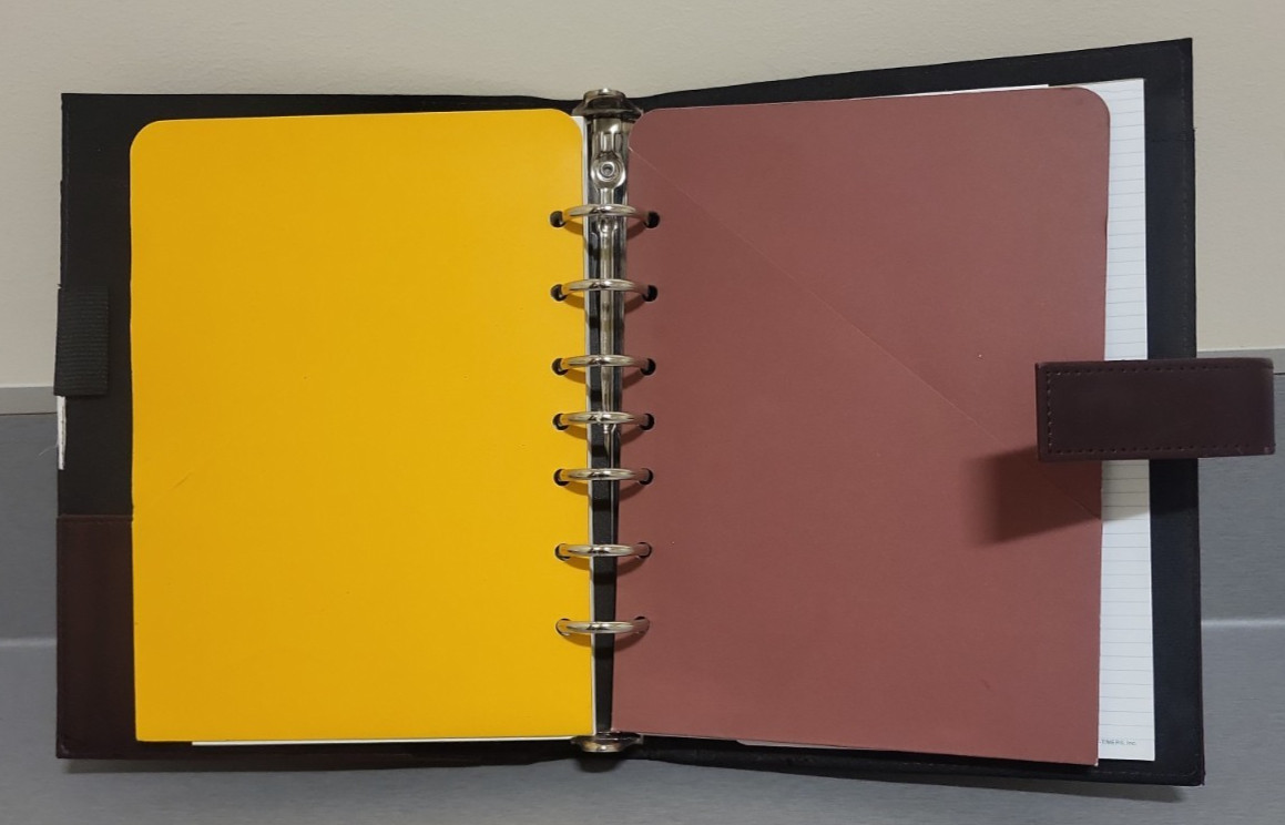 VTG Day-Timer Burgundy Wine Leather 3 Ring Planner Organizer 9.5 X 7 w/inserts