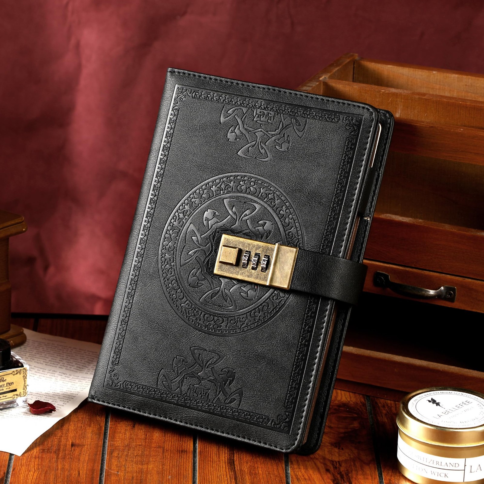 CAGIE Journal with Lock for Men and Women Refillable 290 Lined Pages Black