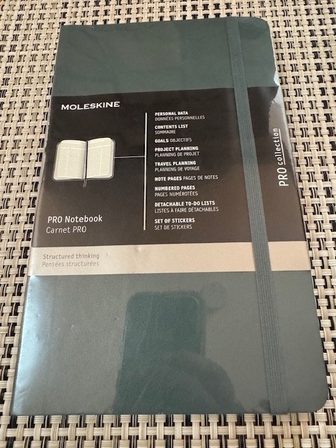NEW Moleskine PRO Notebook, Large, GREEN, HARD Cover, 5″ X 8.25″ SEALED