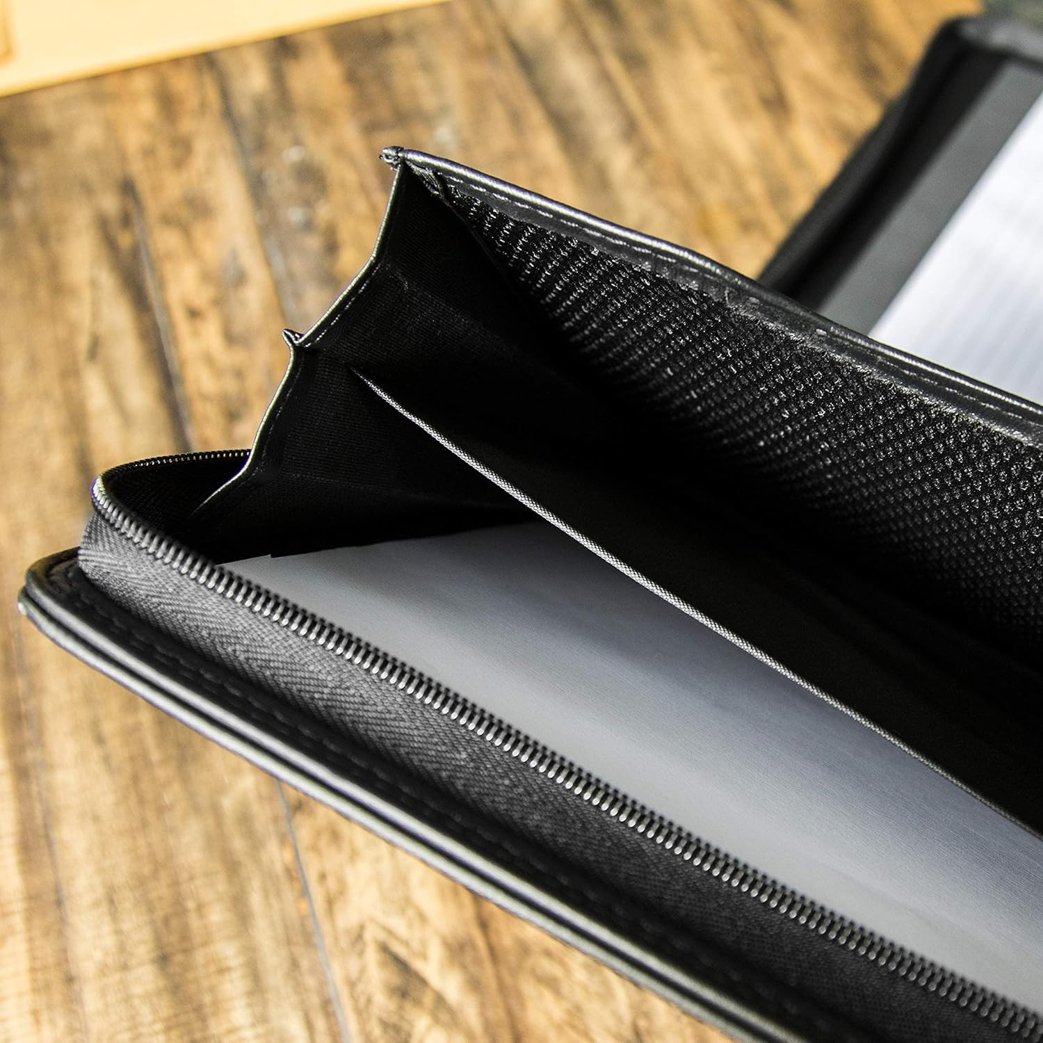 Black Vegan Leather Business Portfolio Padfolio with Zipper for 10 1 Tablet